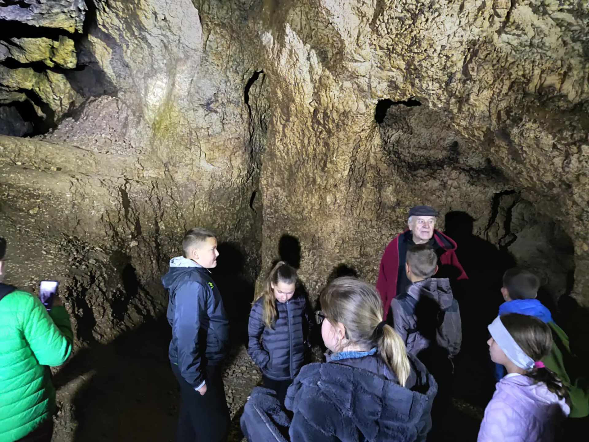 Hdimg6cc26c52b2984f9dba12b3f8419e6d