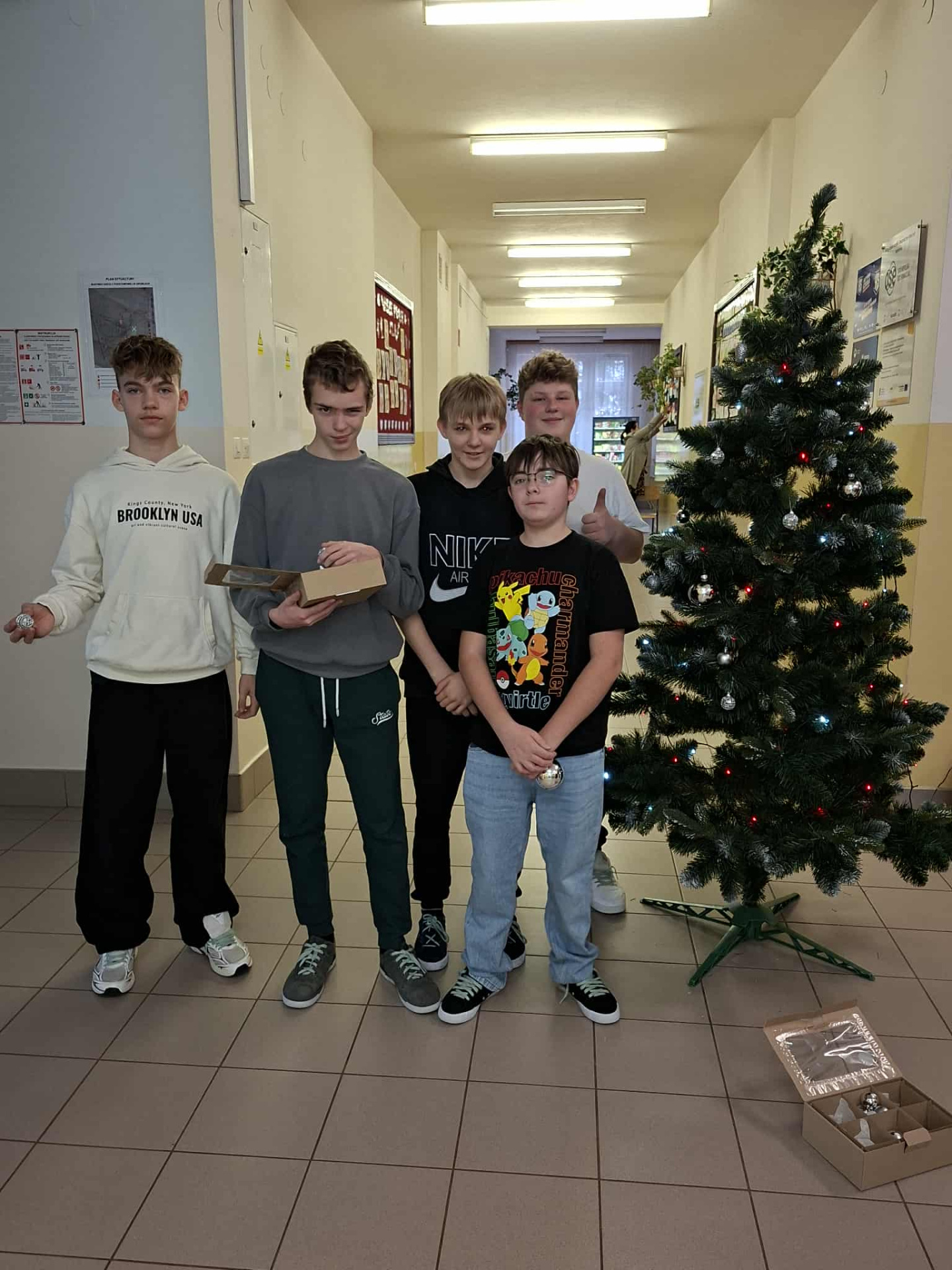 Hdimg7f8ed146aa17c7dee90ad1263eed88