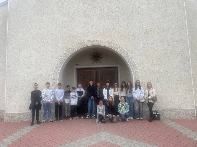 Hdimg990dbe2dd71e3d555549bb7c212fa0