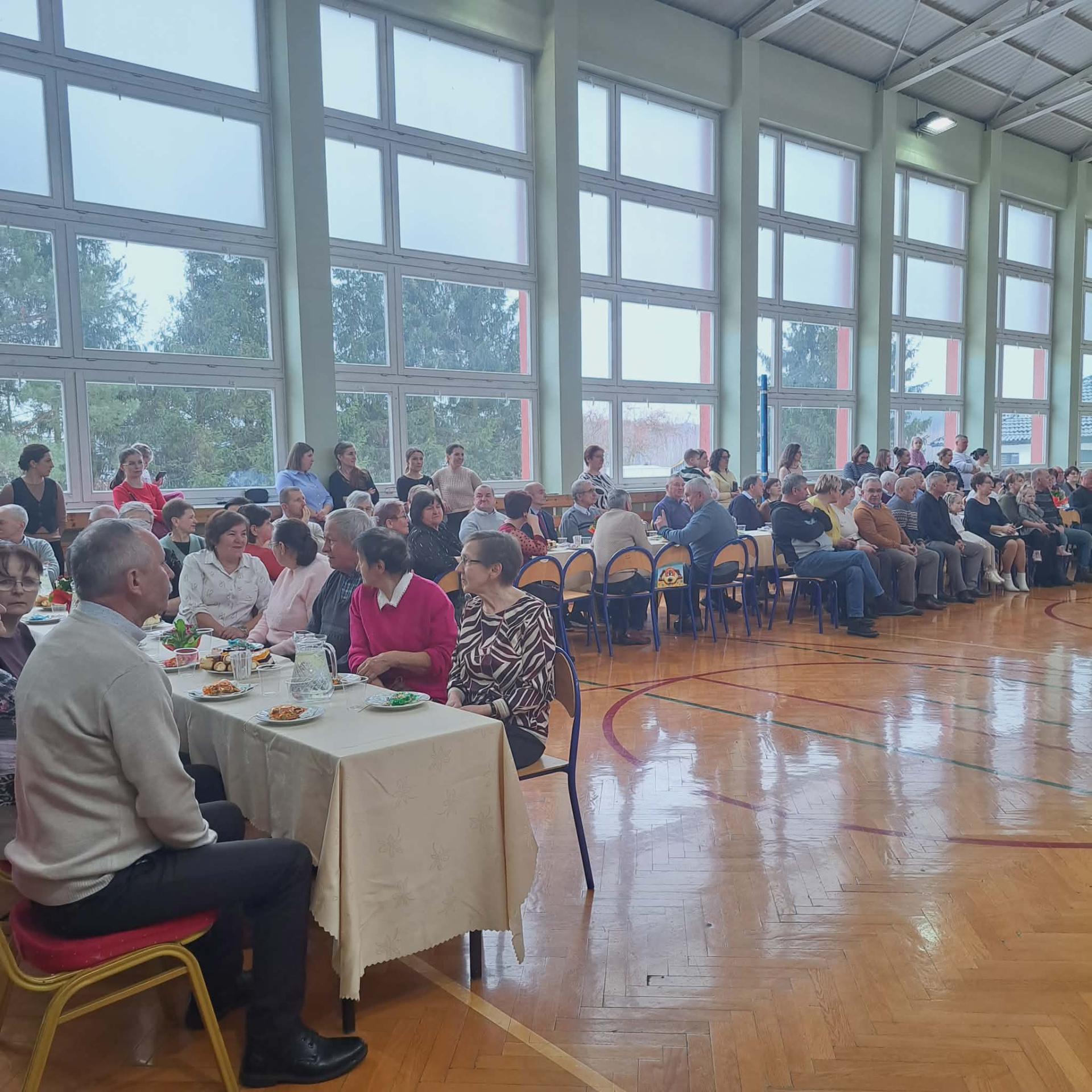 Hdimg87934be47f95c4b60427e747de9685