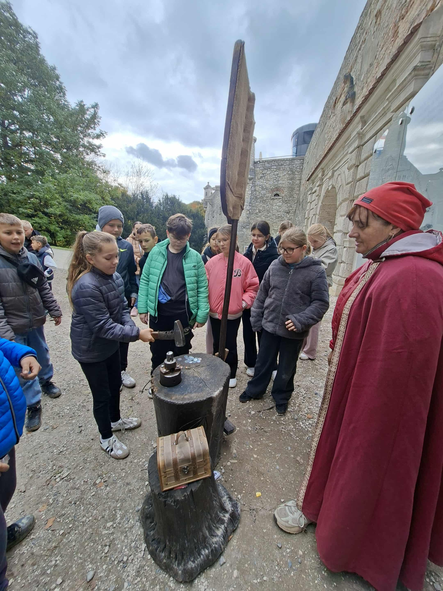 Hdimg96000491f3d92323c76817072e8677