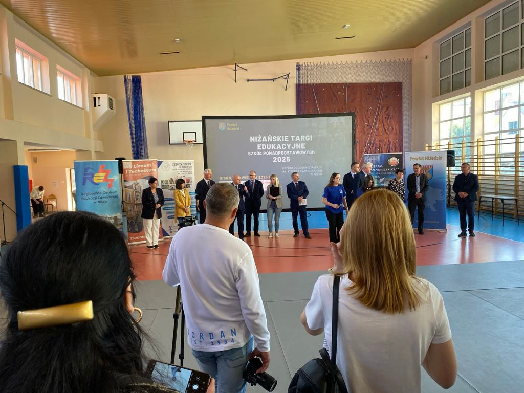 Hdimg892e4a2283e931ba2e1ac4abc101ac