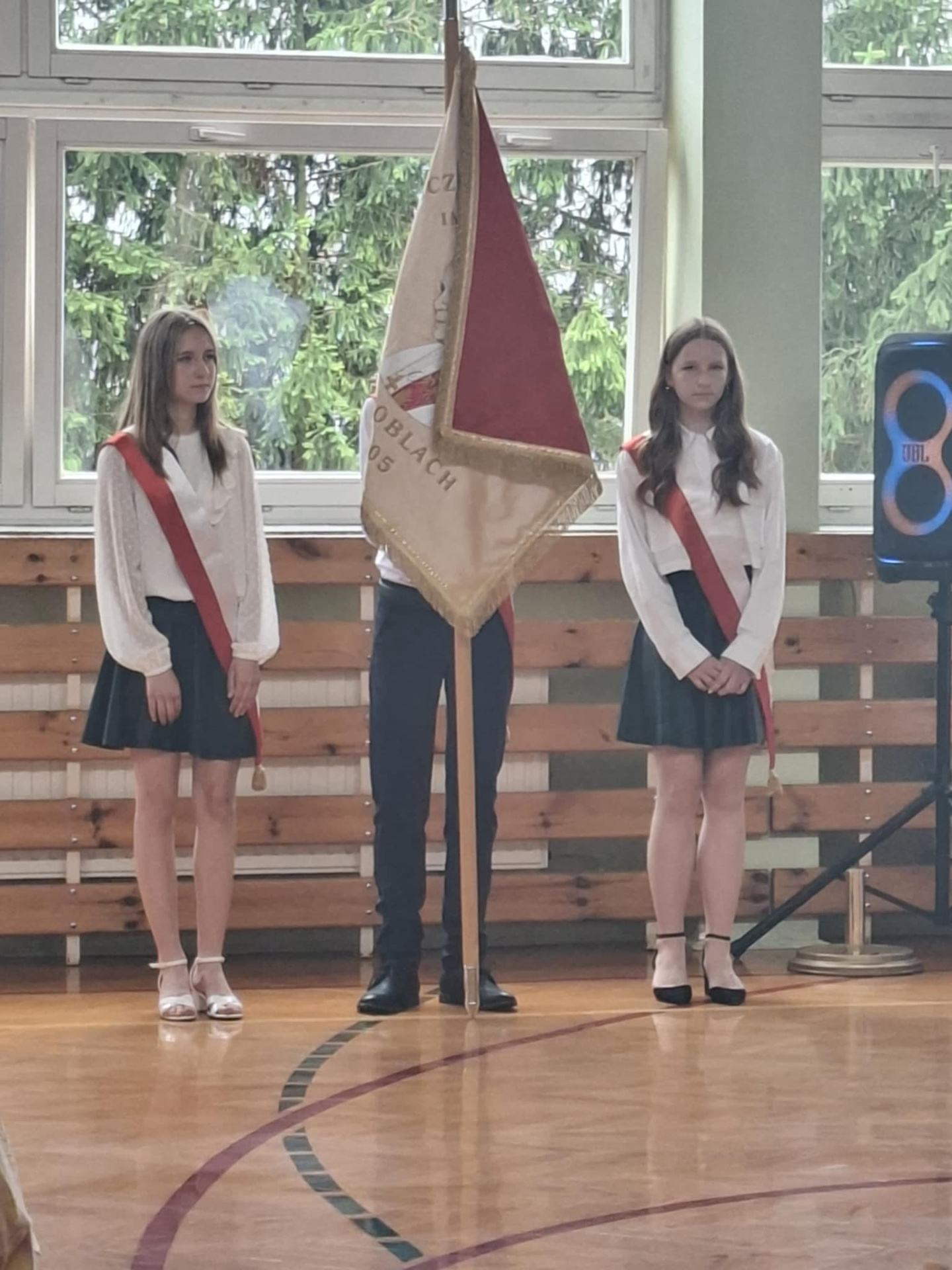 Hdimgf5b00cfae943a4bbb6e27fafa92829