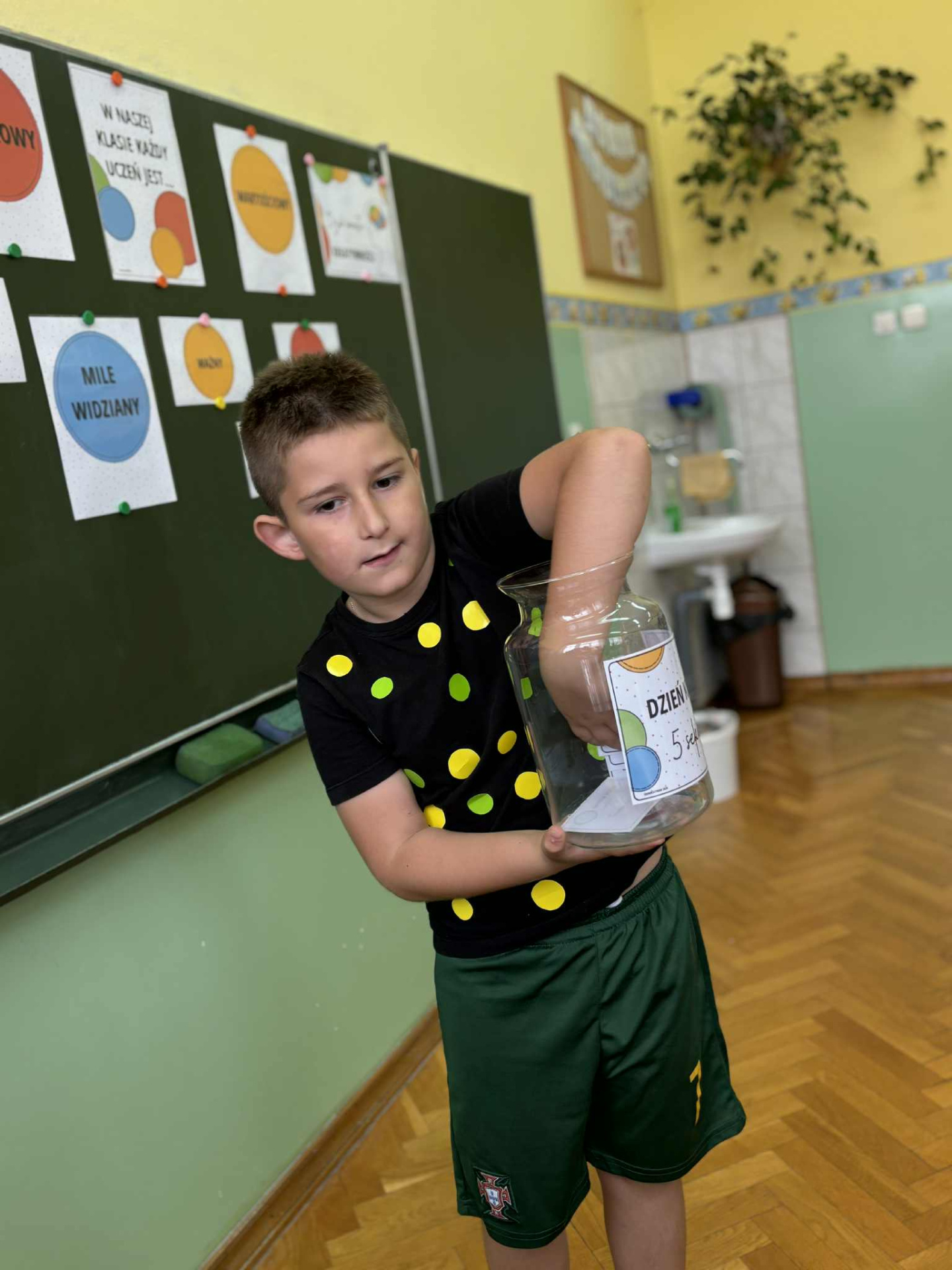 Hdimgfdf508b795eea34a9673f066162799