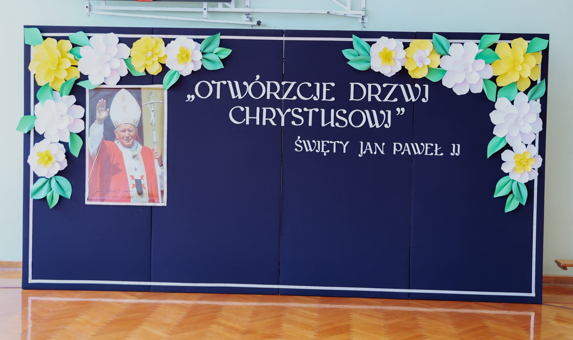 Hdimg4da45af422a776d28d48fbfc066cb5