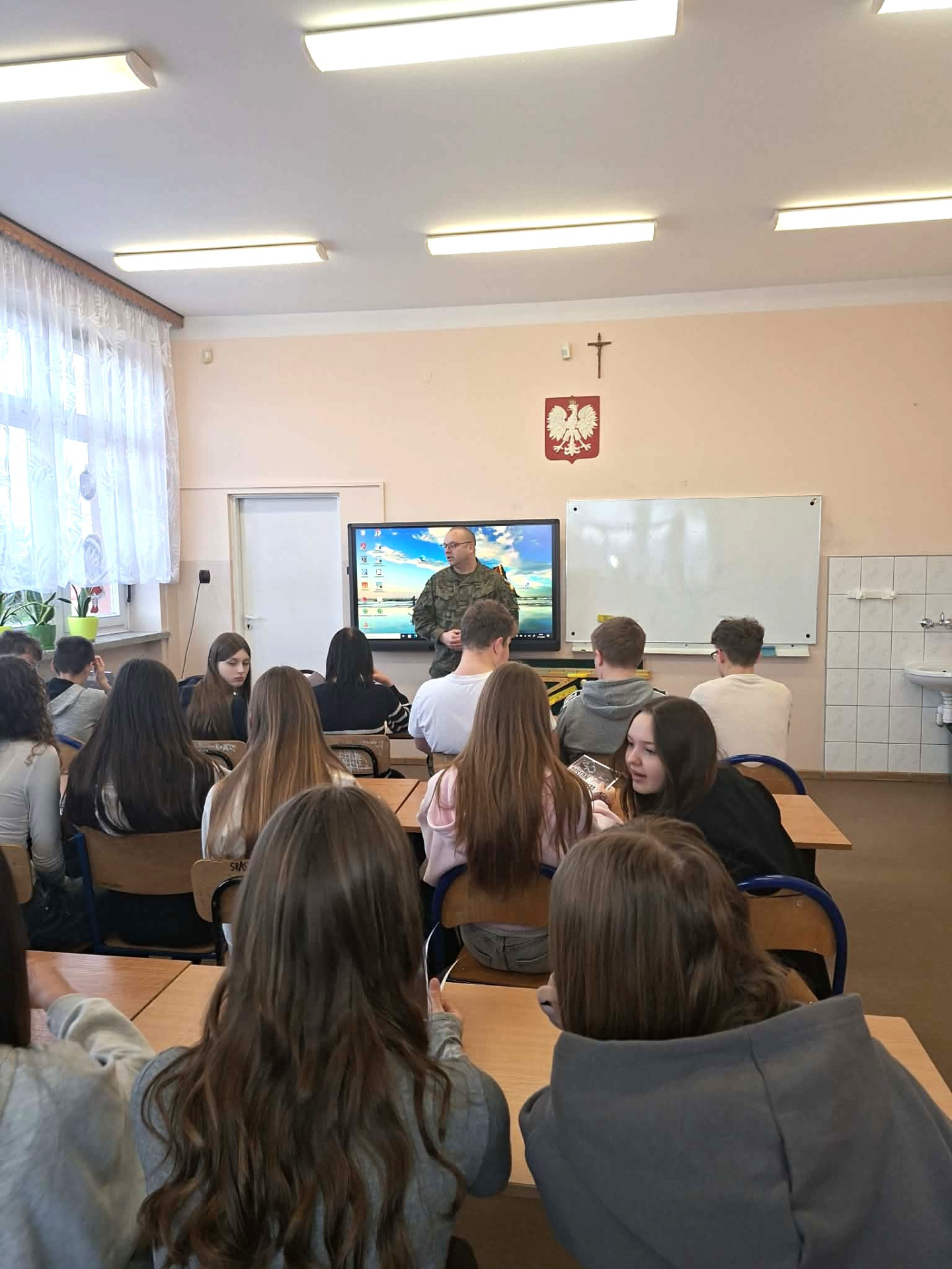 Hdimgb0fc789fb2bd629baec5df433cc137