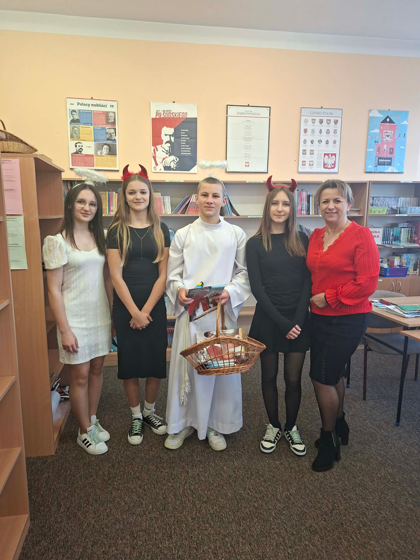 Hdimge43d97d3796034a64d77cac2b0d5d1