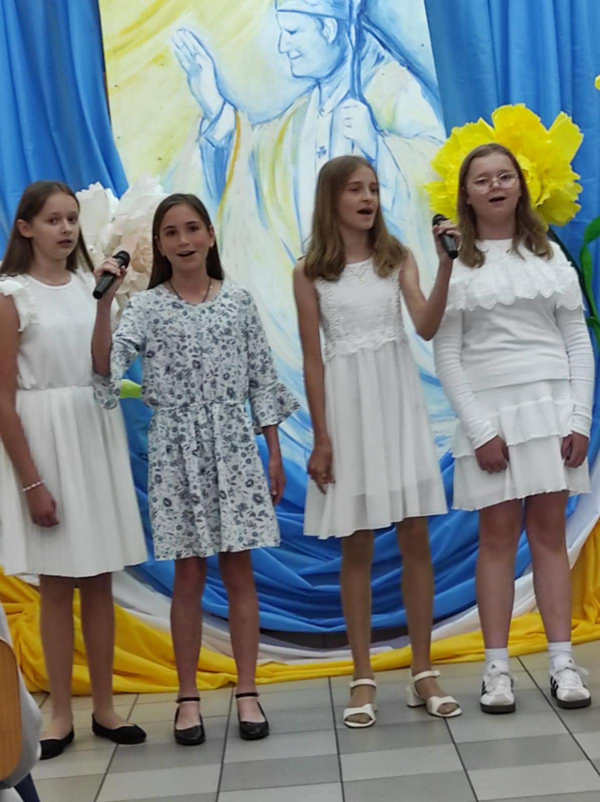 Hdimg79cc27db1b4b736c770f77499f7f52