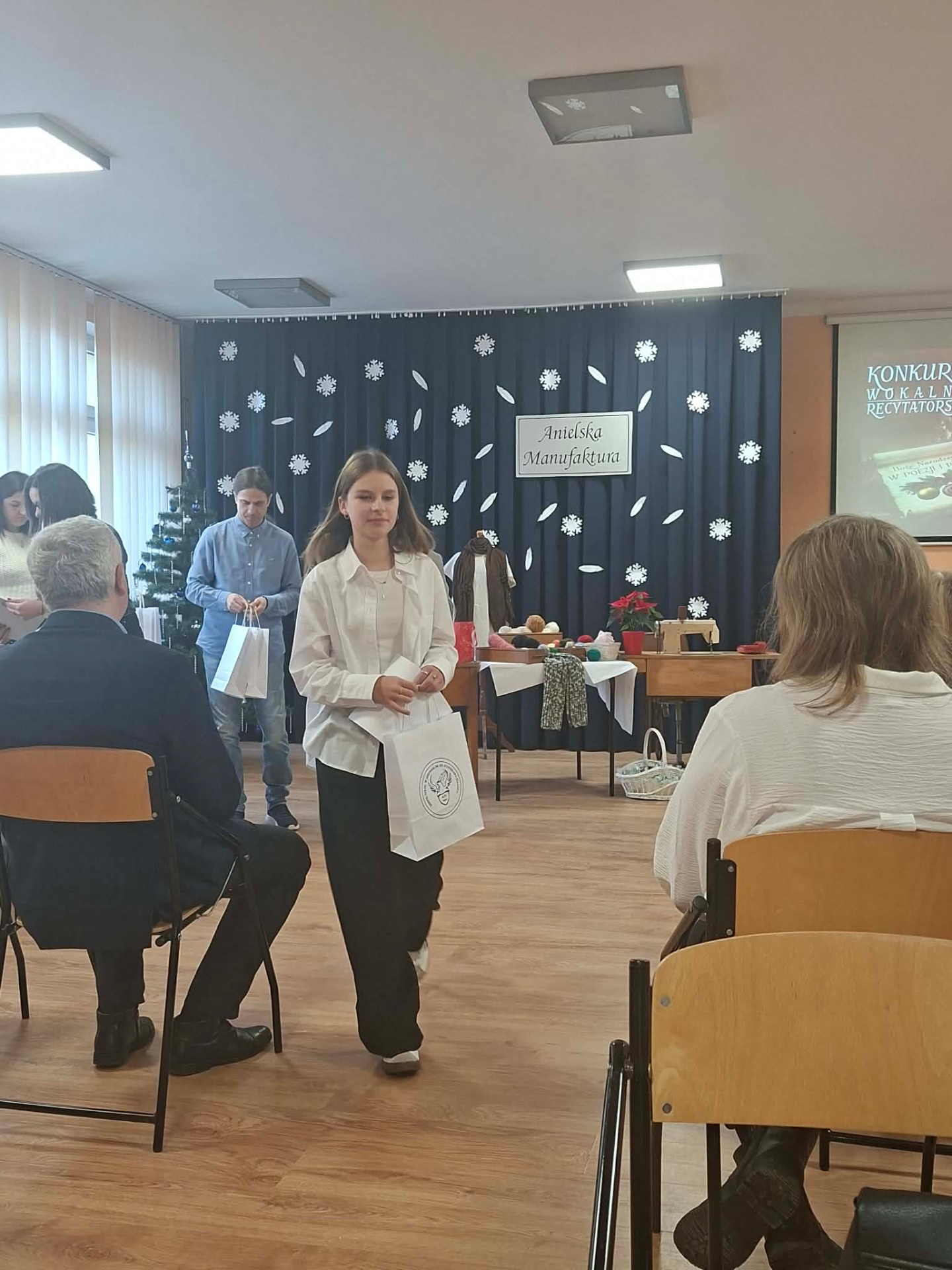 Hdimg2d1149ac1aafc5d6b1915bbe111d99