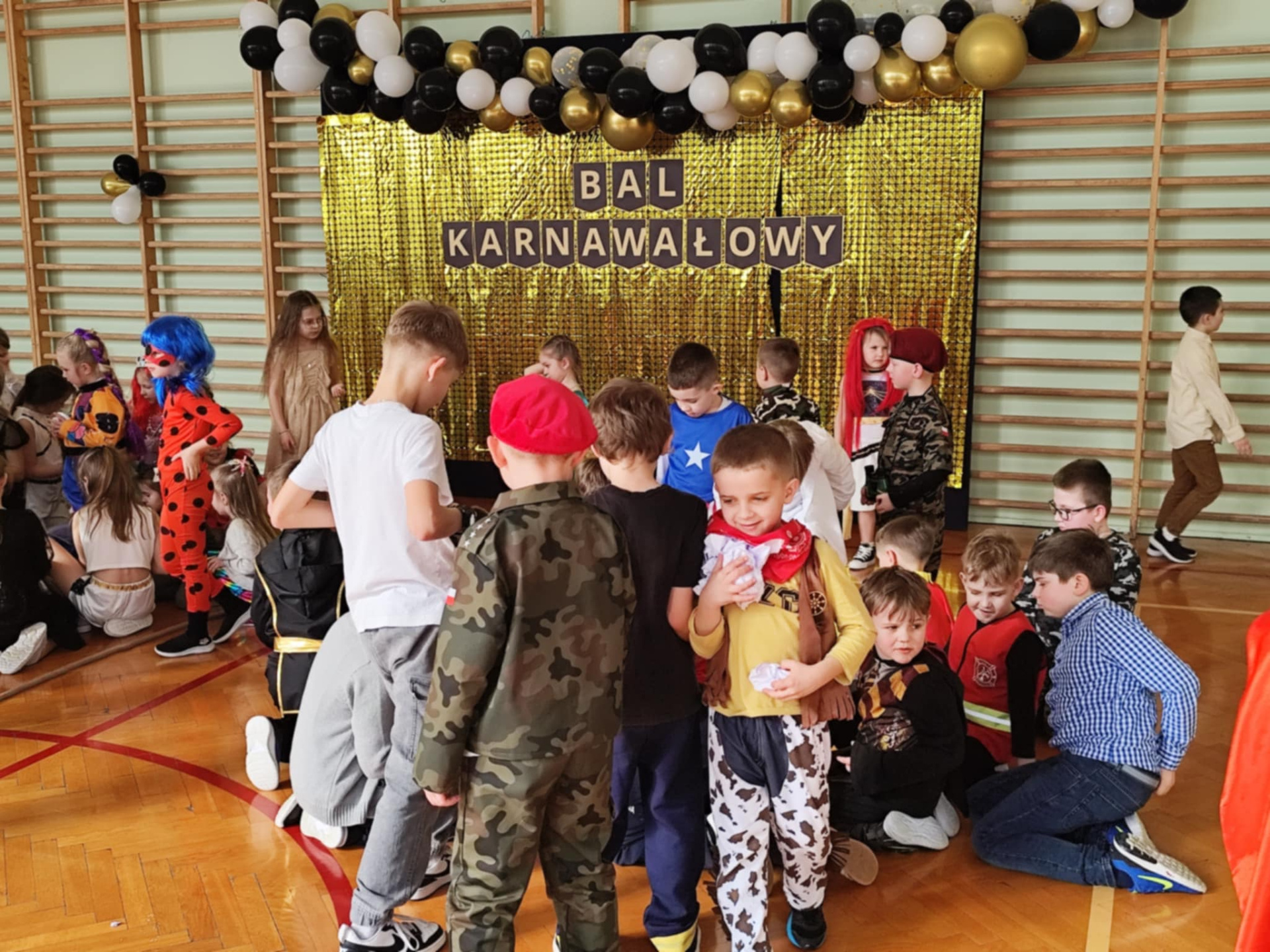 Hdimgdc3de485e07b900f70081772d122c0