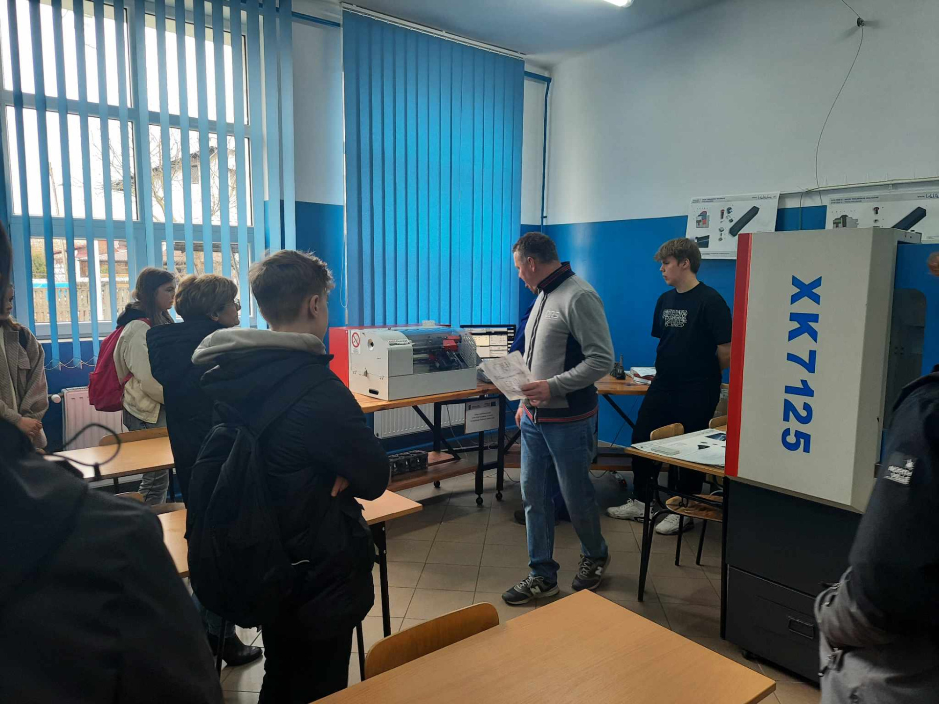 Hdimg4b41d49e45eb1f2267cb243b7b1f3f