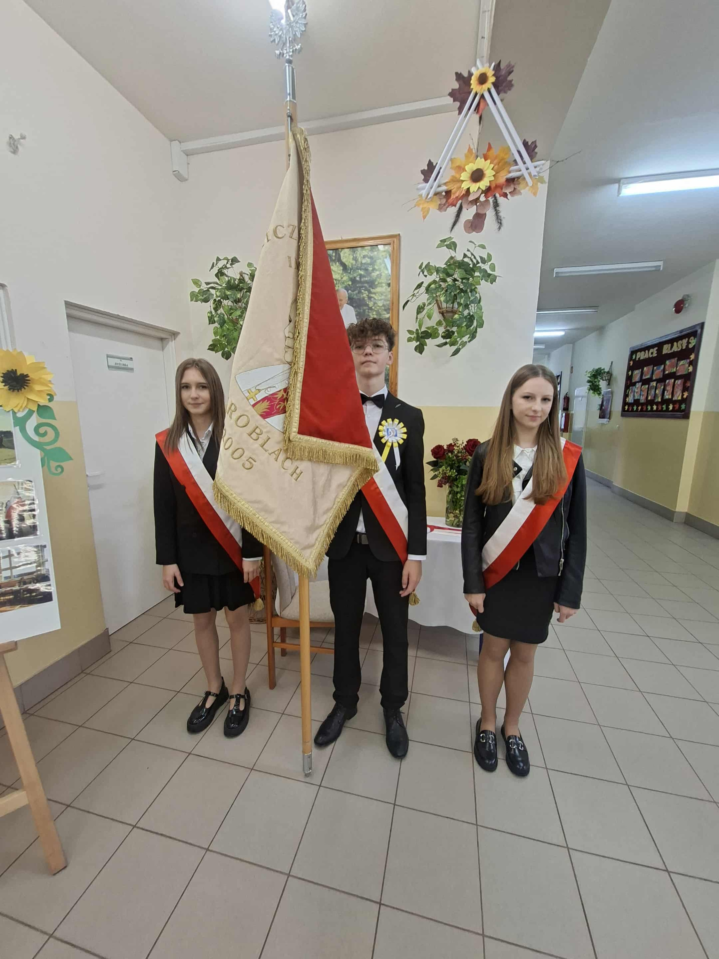 Hdimgd2b9981919ea583f04596121492de3