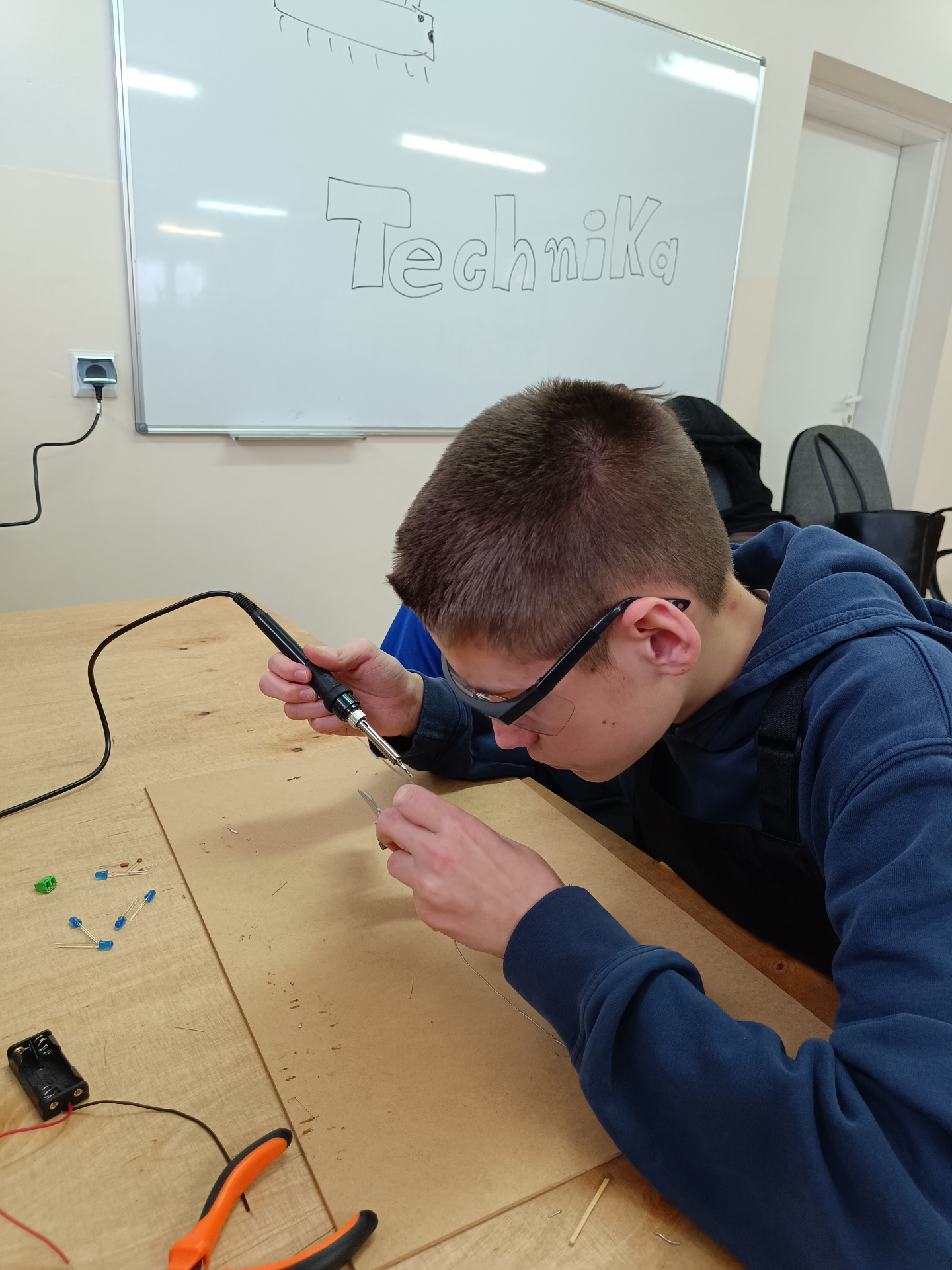 Hdimg196f2e15ff6e2246a8a45cd93a7dd5