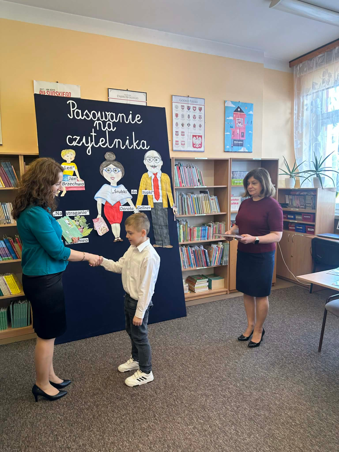 Hdimg53d456a0ad3f6dac279e5dcf3239a4