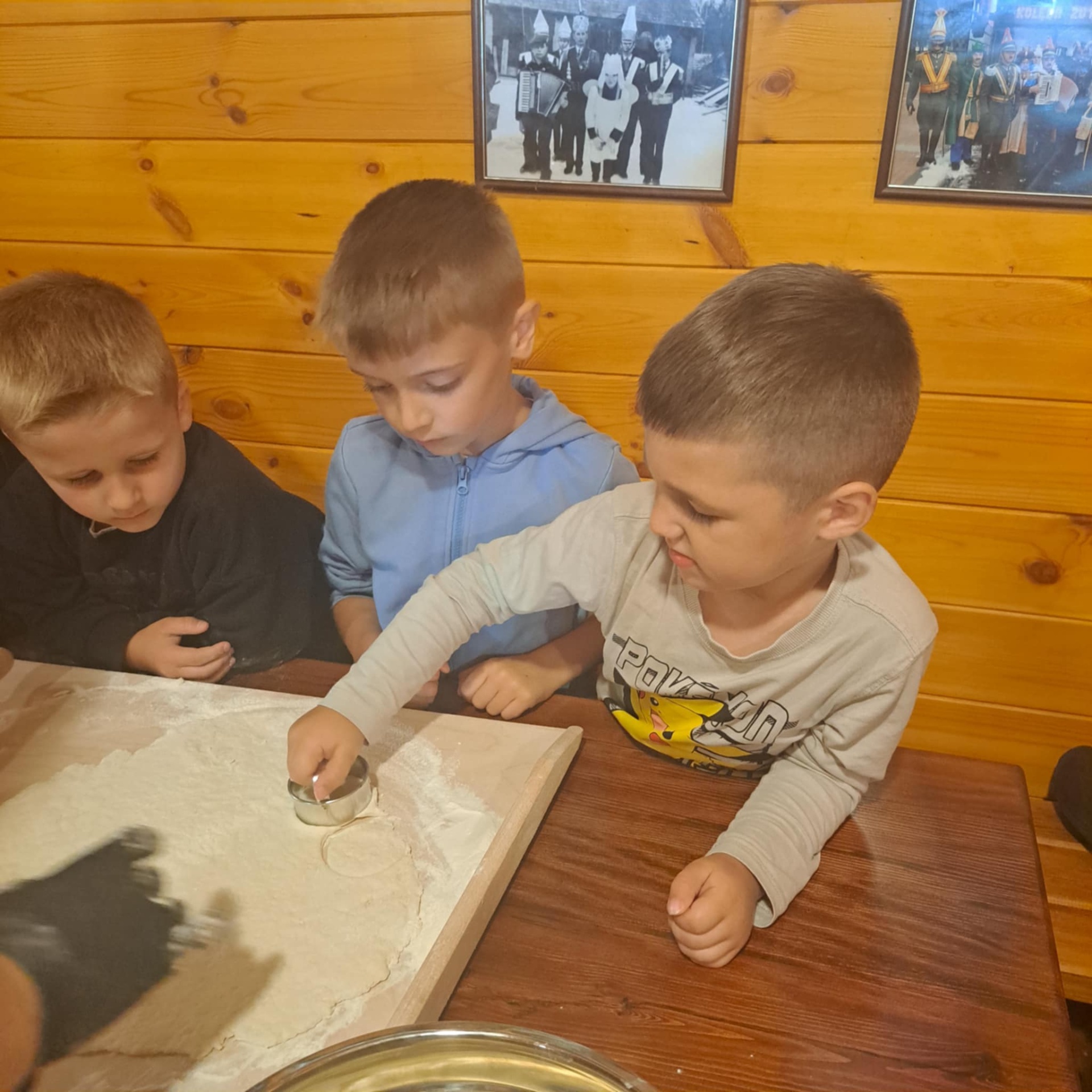 Hdimg8bd061c8c748436558f4890f83f45f