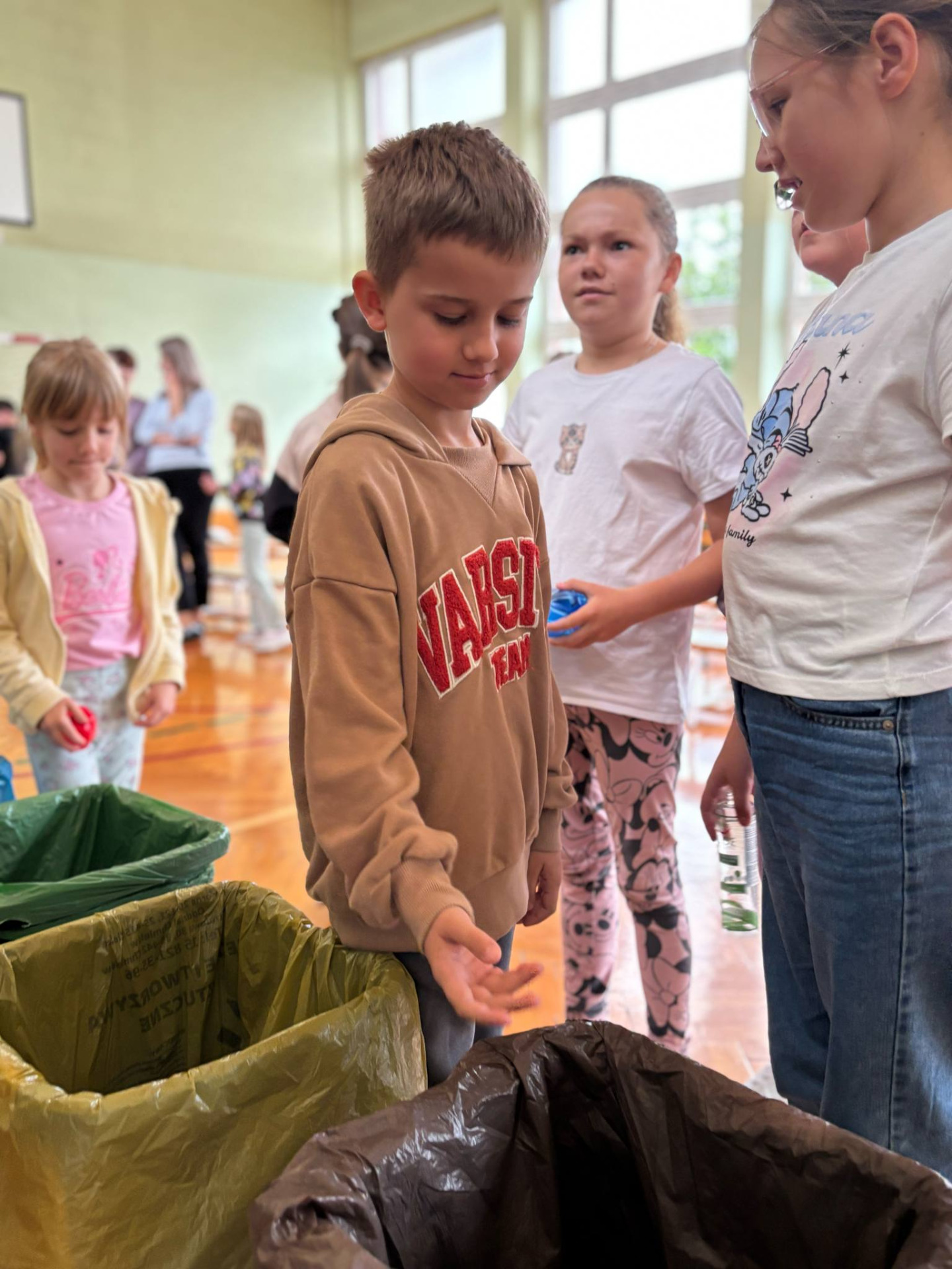 Hdimgcc12a59cfa4b82787c031ea1446adc