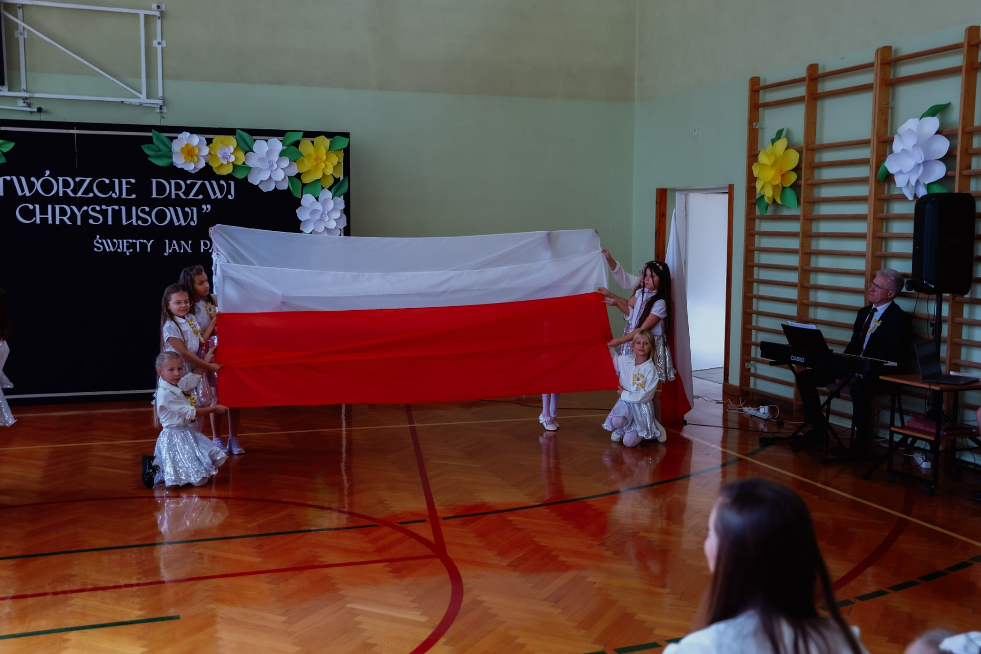 Hdimg2707e338196726d0898bf6577b8a74