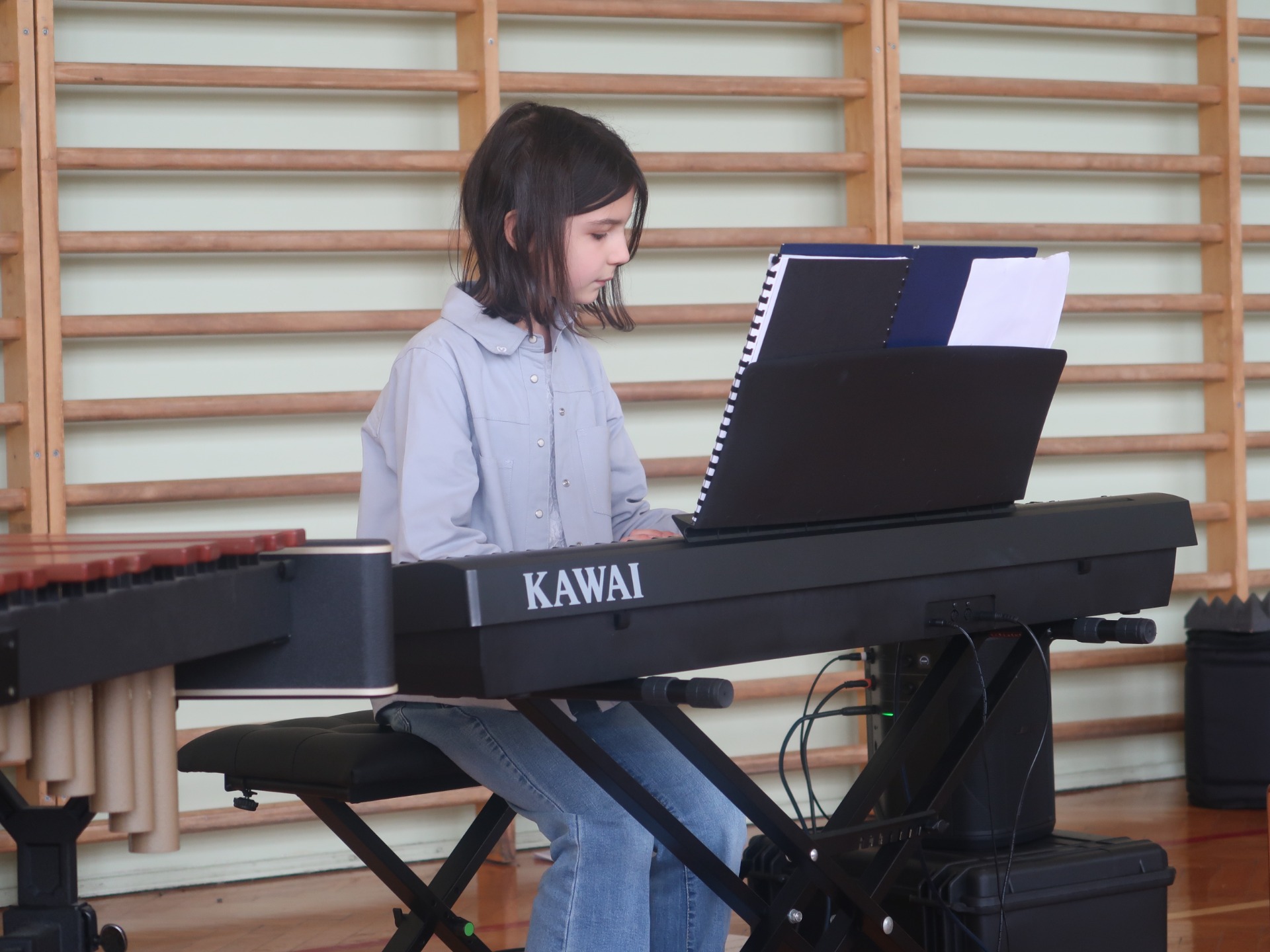 Hdimg42f226ea93944a1f8e1b3928e821cb