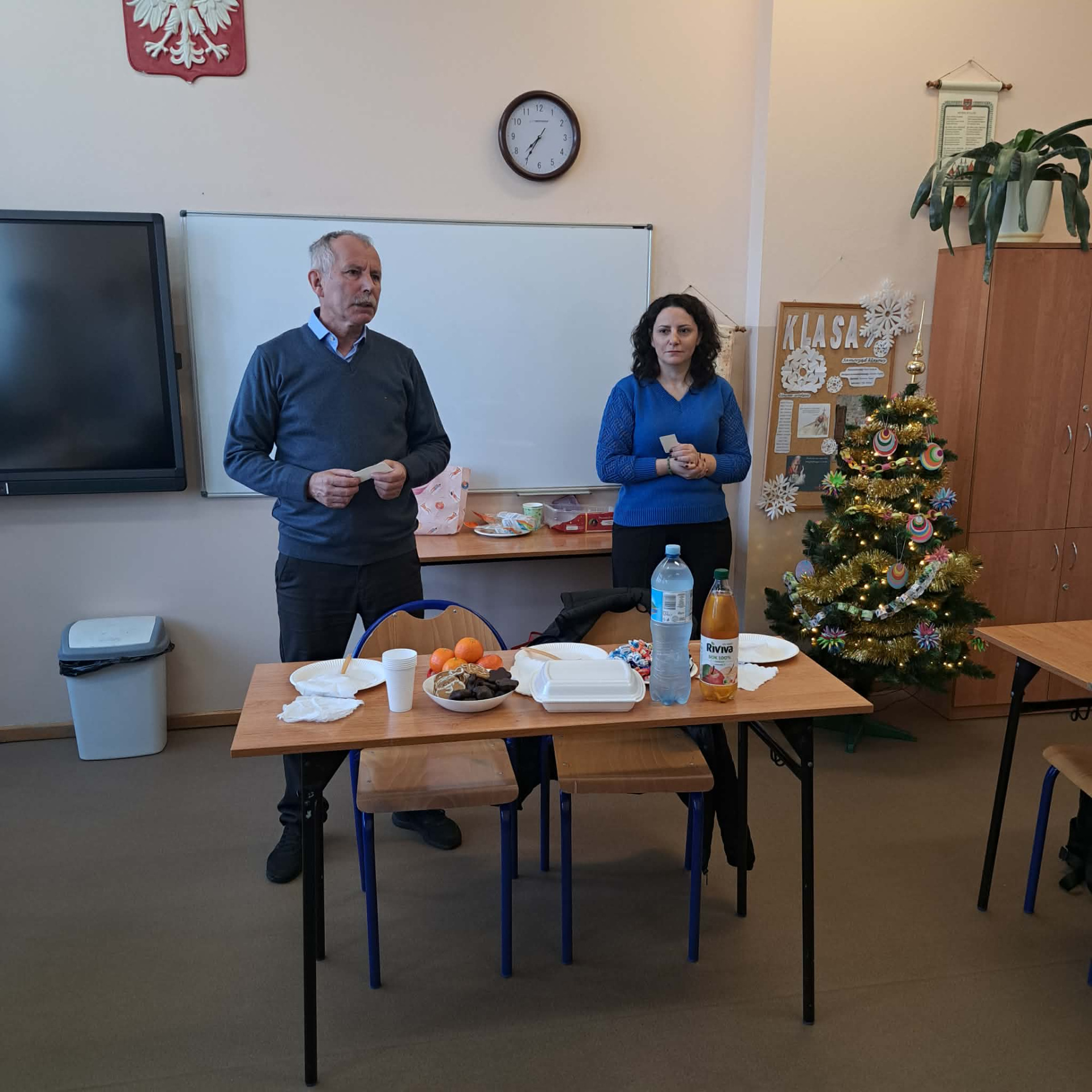 Hdimg271d90f4eadbe11e5a489363e437e0