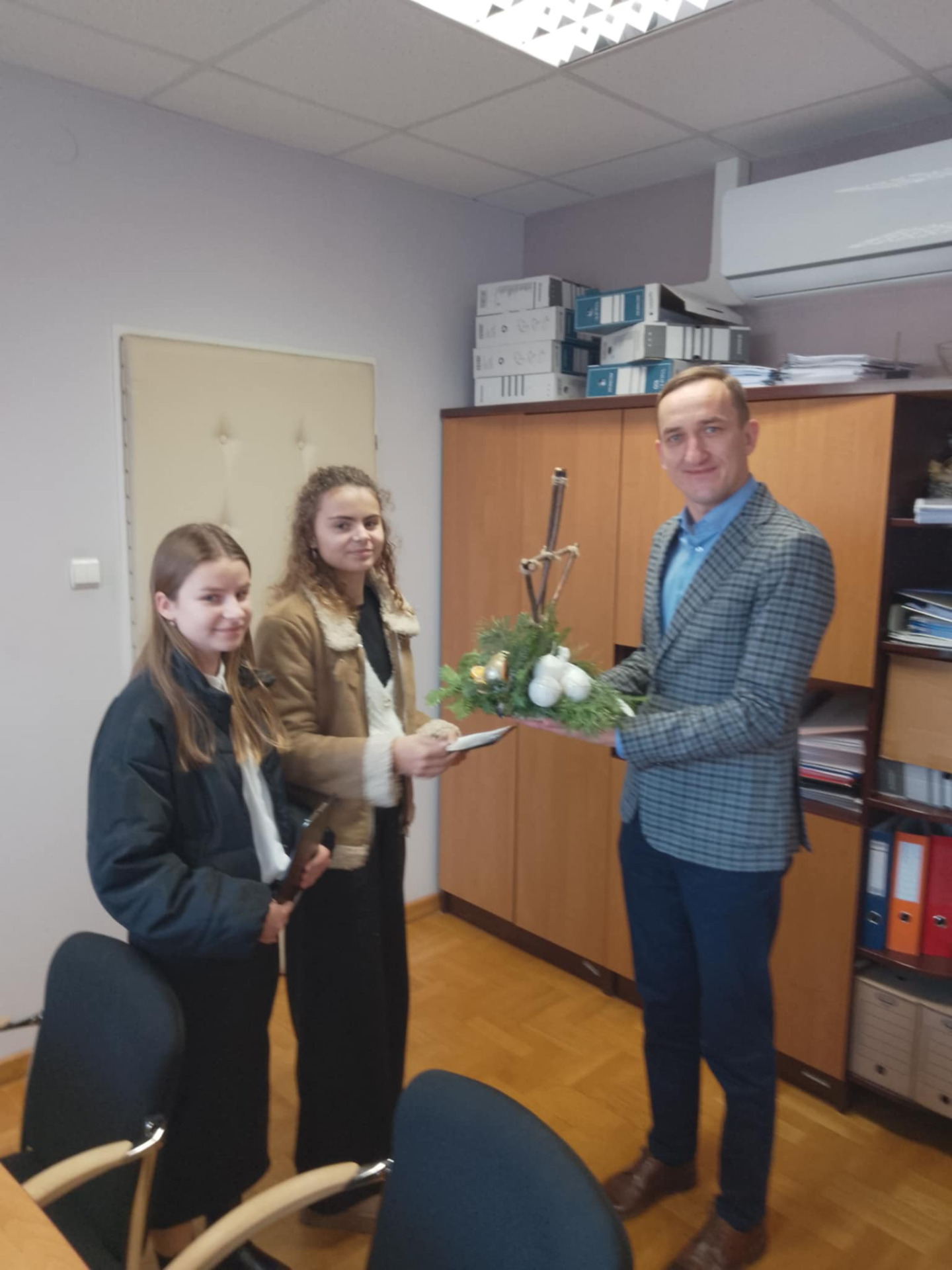 Hdimgc75c401342b39b0b231fbc0fa2e99e