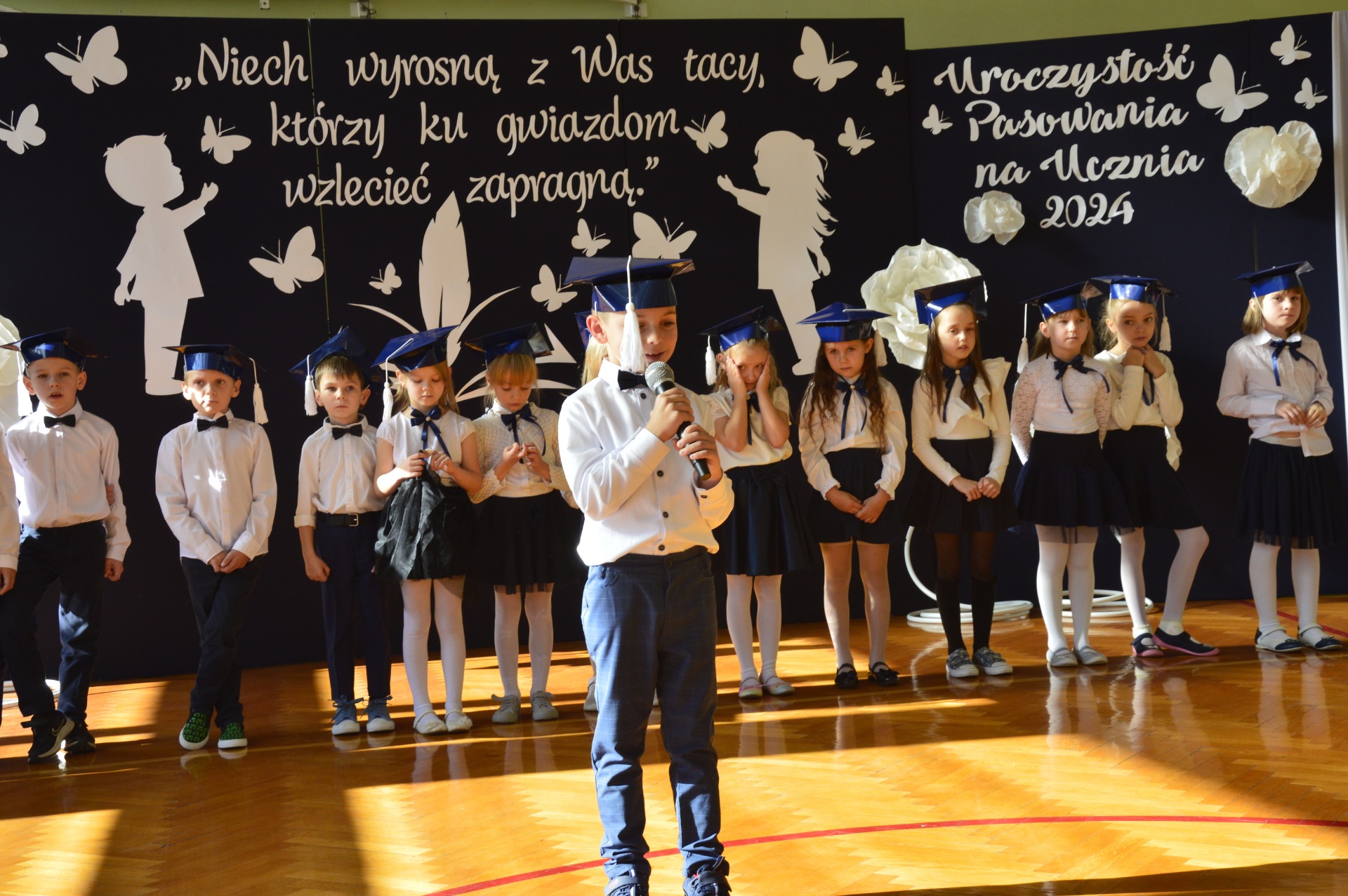 Hdimg9cd4dddf3d7a249540f6891c6b4cfc