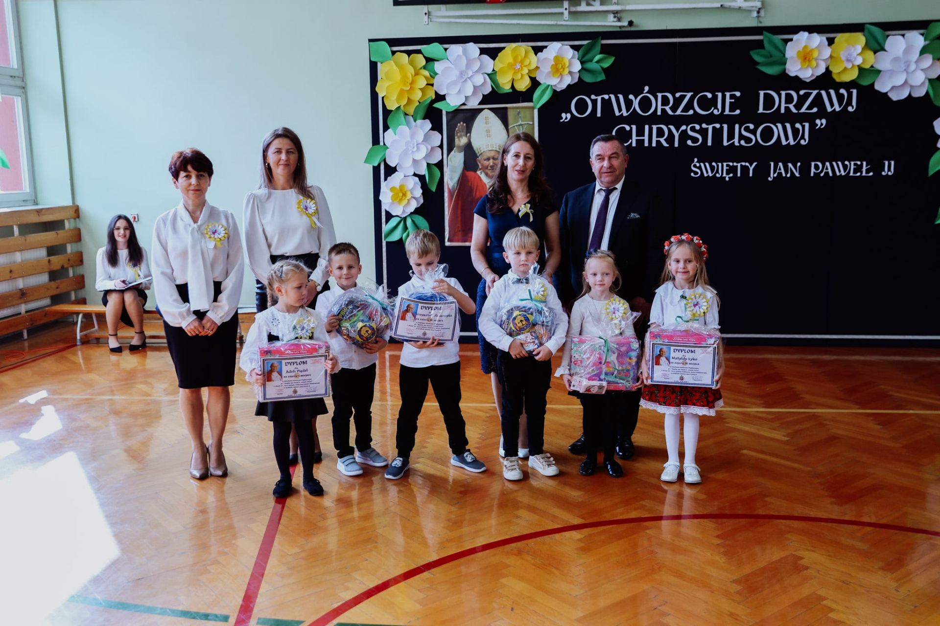 Hdimg9e8a4208e762be46b0e9b7b06d770a