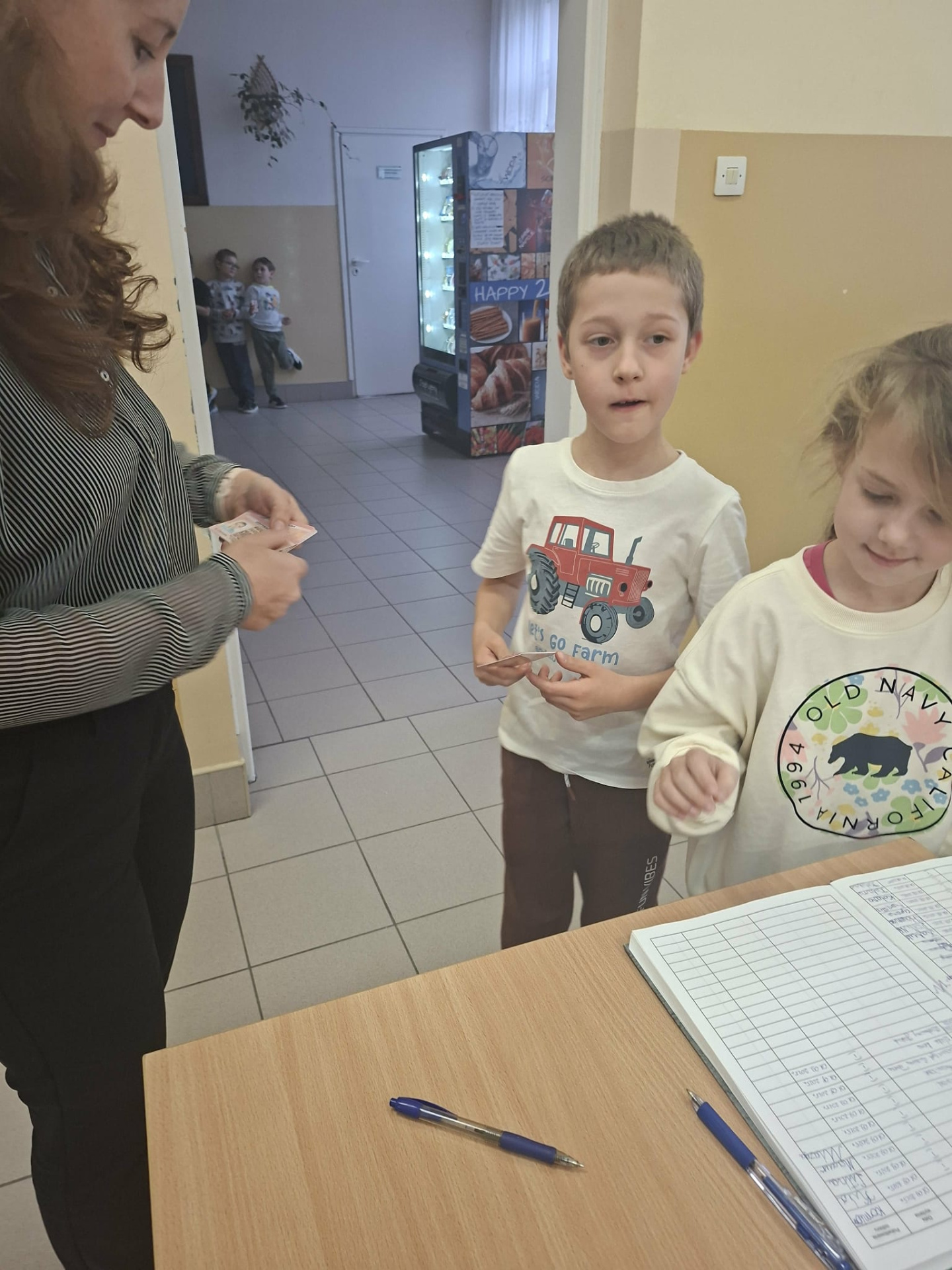 Hdimg568afd0f15c1e28711c7663efd637e