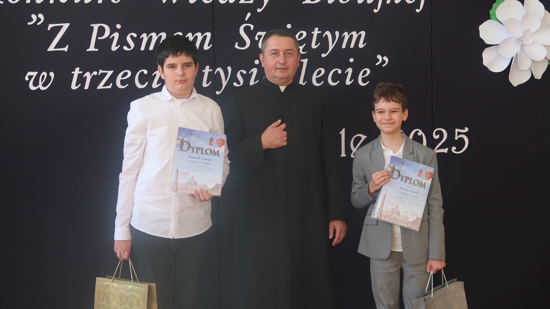 Hdimgc91a84b432183af4179c574d891420