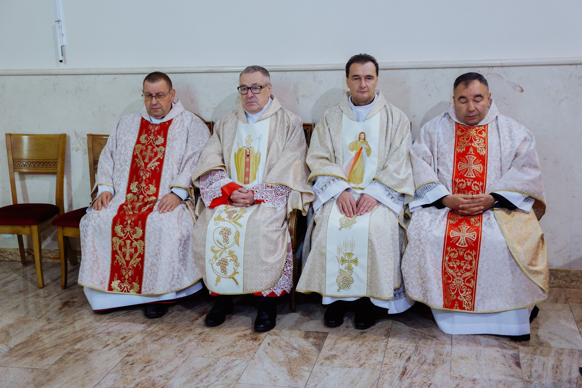 Hdimg27e34a9a200b02f1d4d6587a3ccc2d