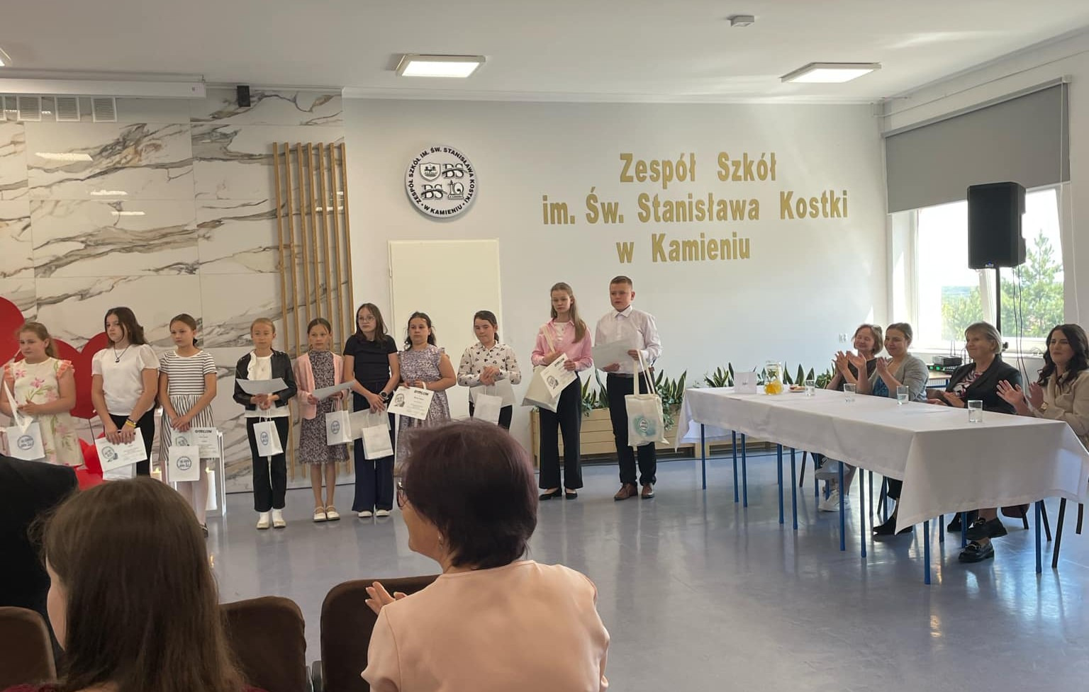 Hdimgd978955b0ede93f4f4707340f3c3f8