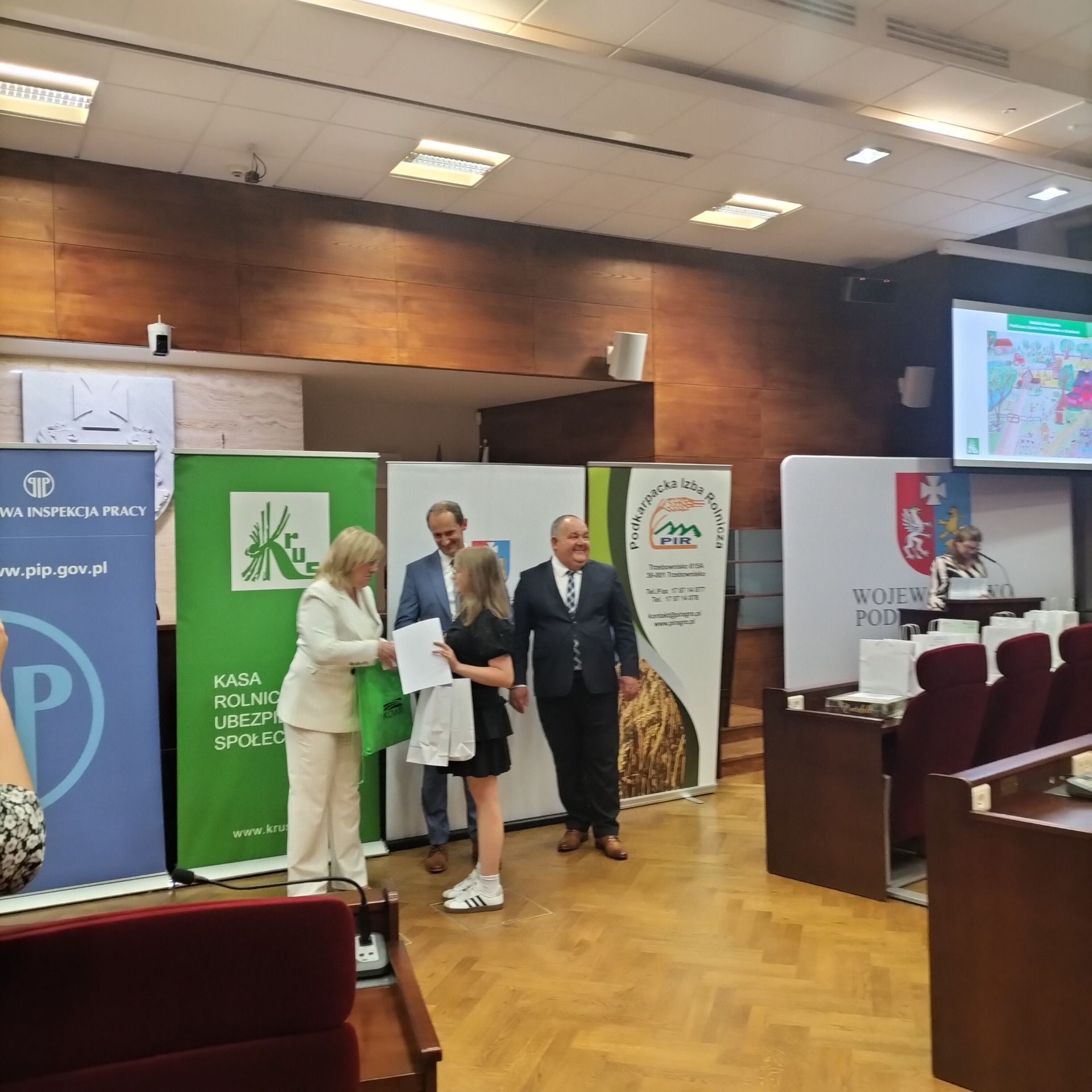 Hdimg07eed758c8eaa08b0146cb07c90be4