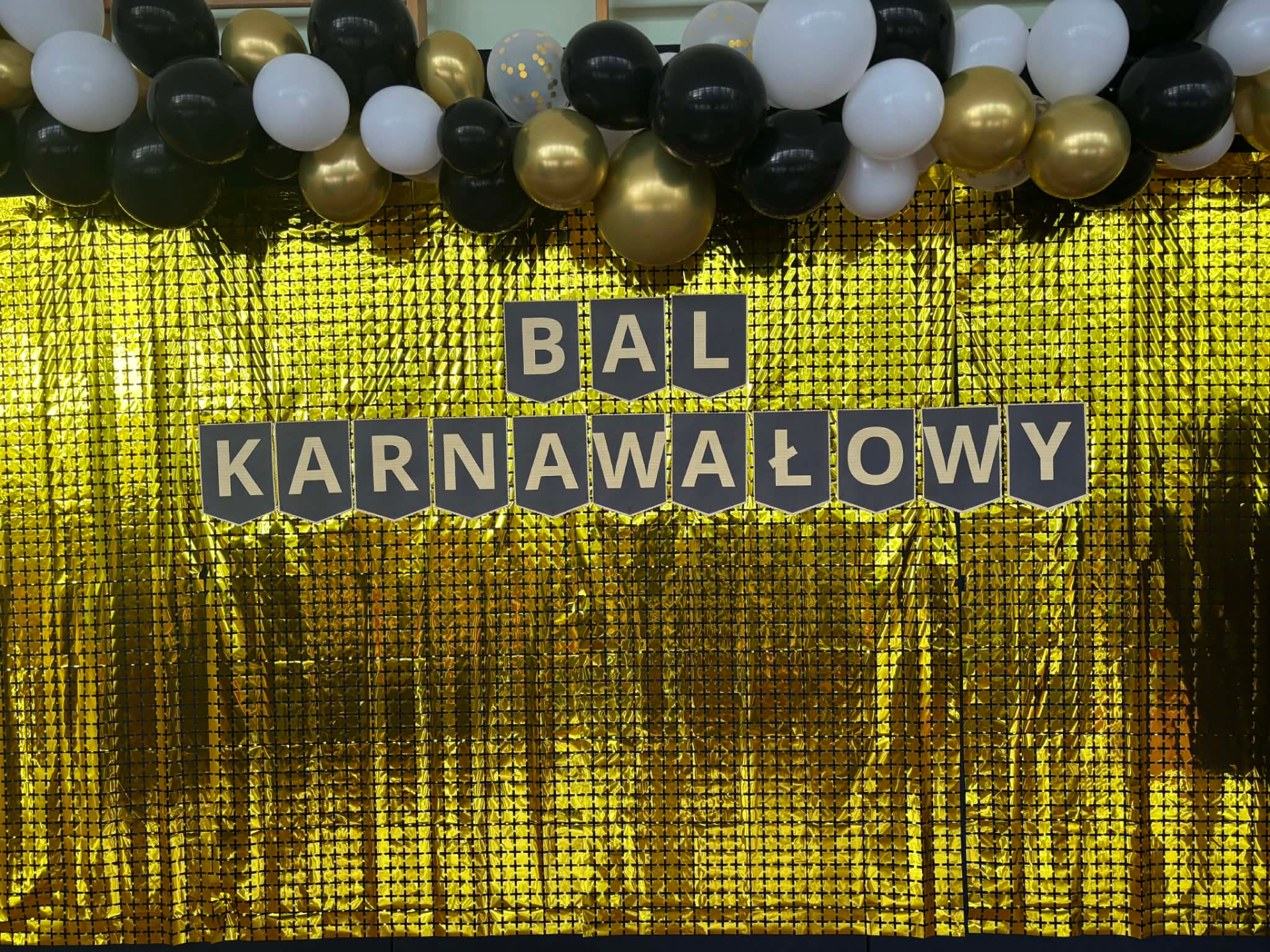 Hdimg8200271d559a1efaa9a8d54c8f0001