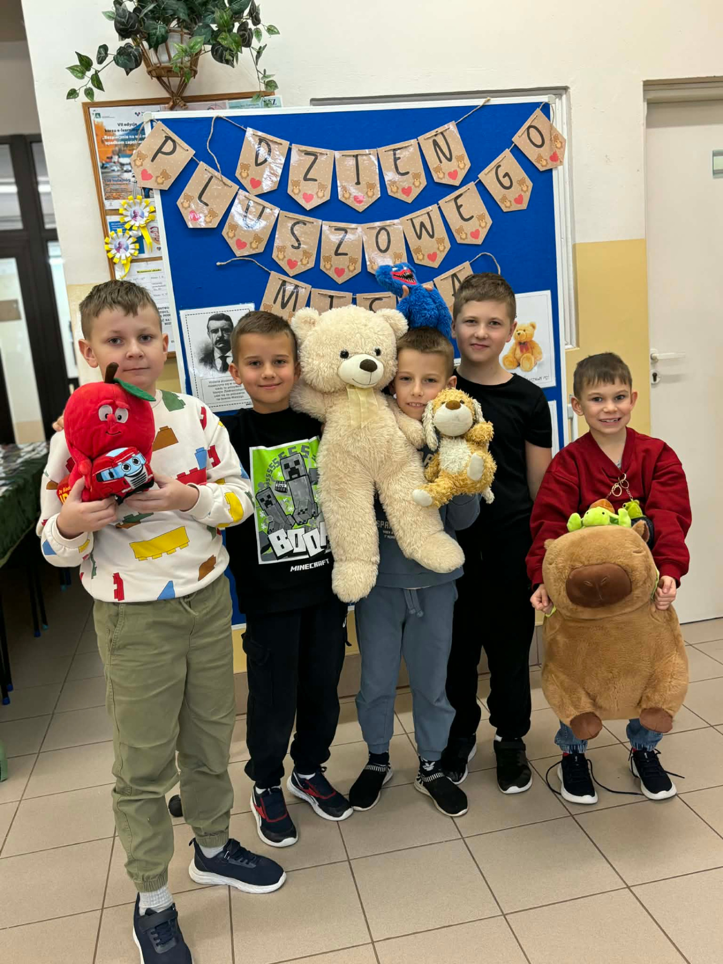 Hdimg6871c5d94365f7de40ea74a14476ea