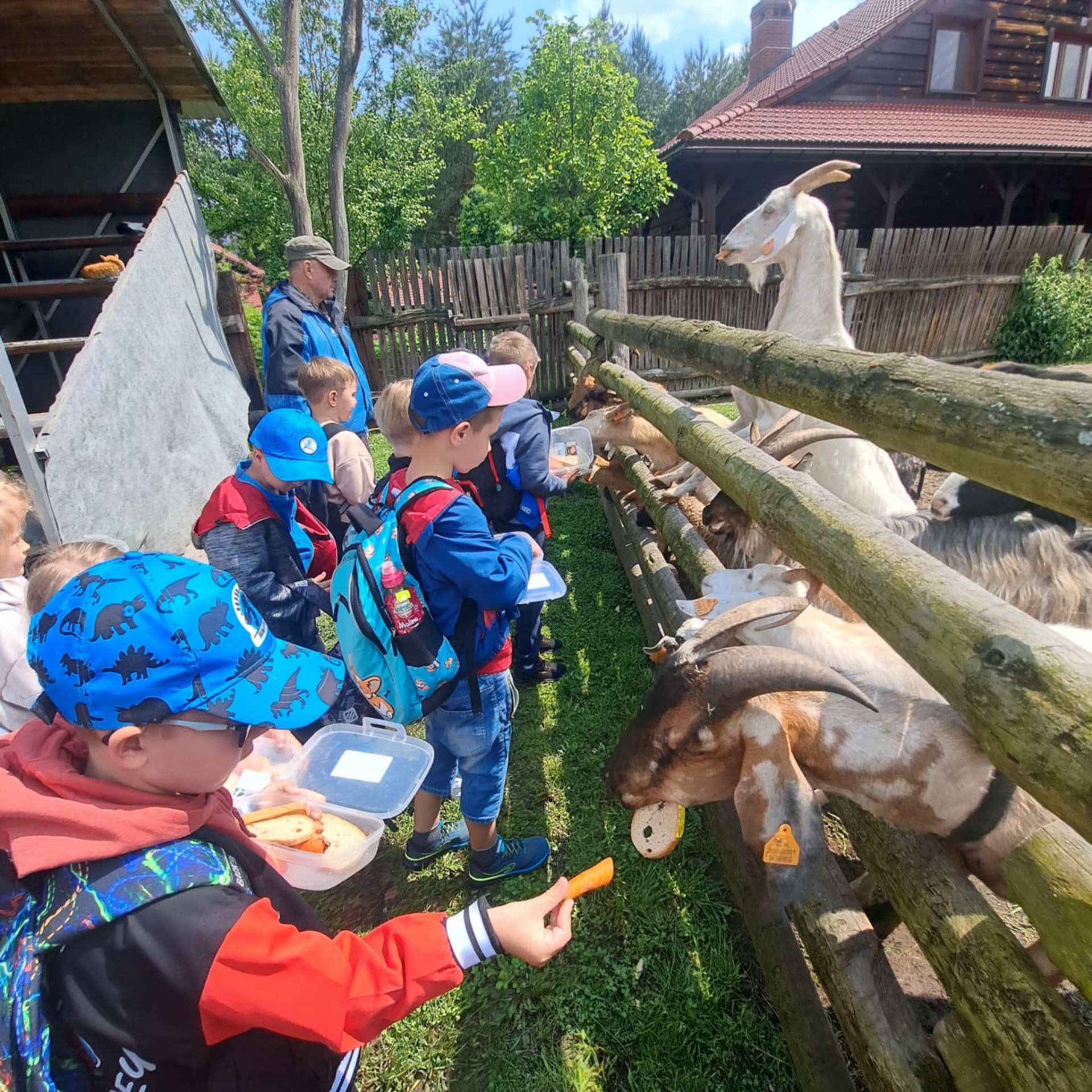 Hdimg1c1098f77db2661b8dc127d5a568d8