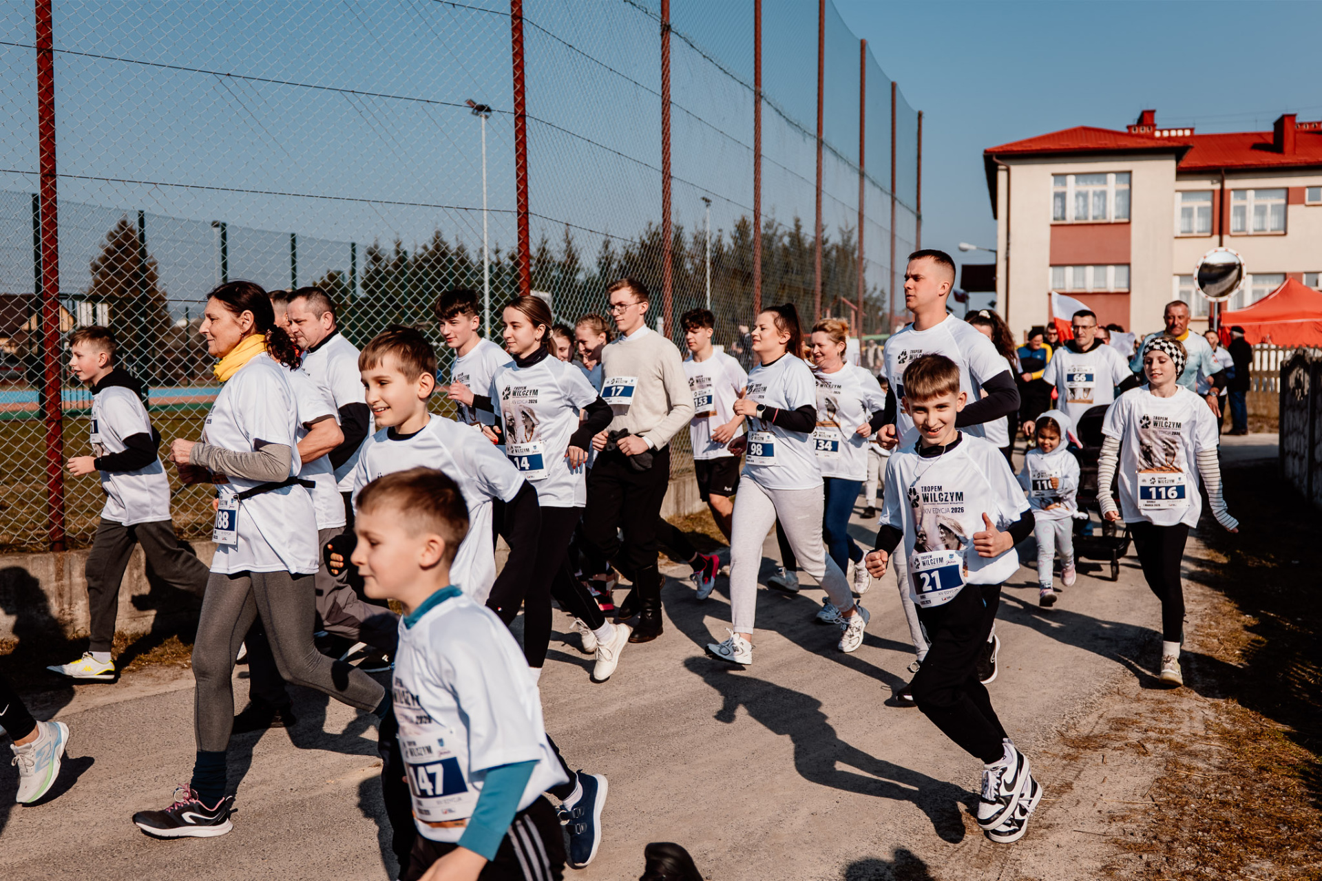 Hdimg1c1c2287d5e4a77fb8a63264710b80