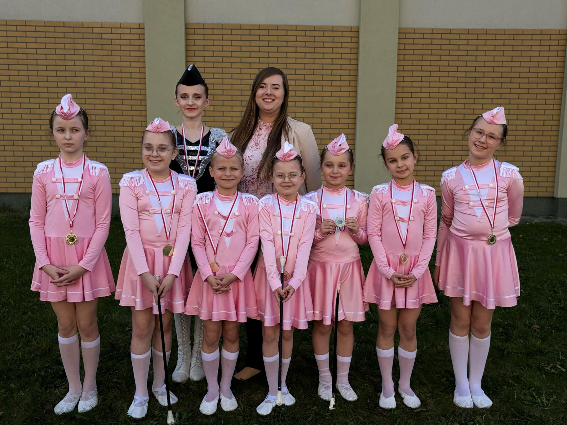 I MIEJSCE DLA NASZYCH MAŻORETEK