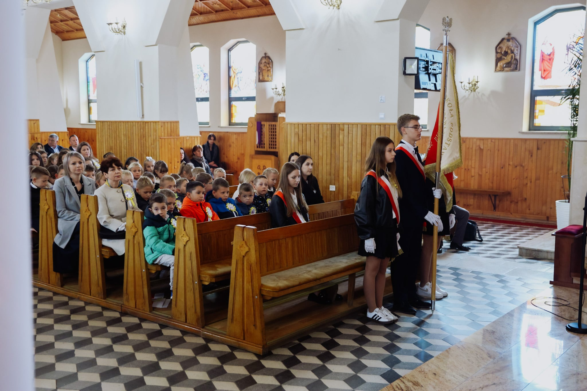 Hdimg157c110dff5819b9fbcc5e26d76df5