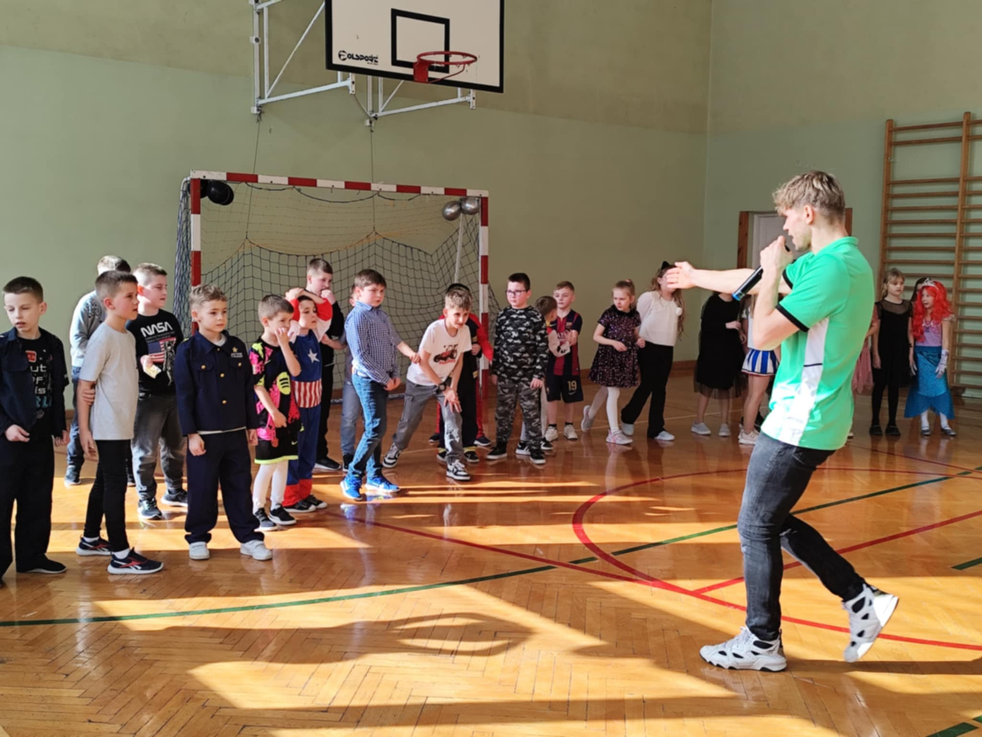 Hdimg53f0d783b829757505ddc7f6b9eadf