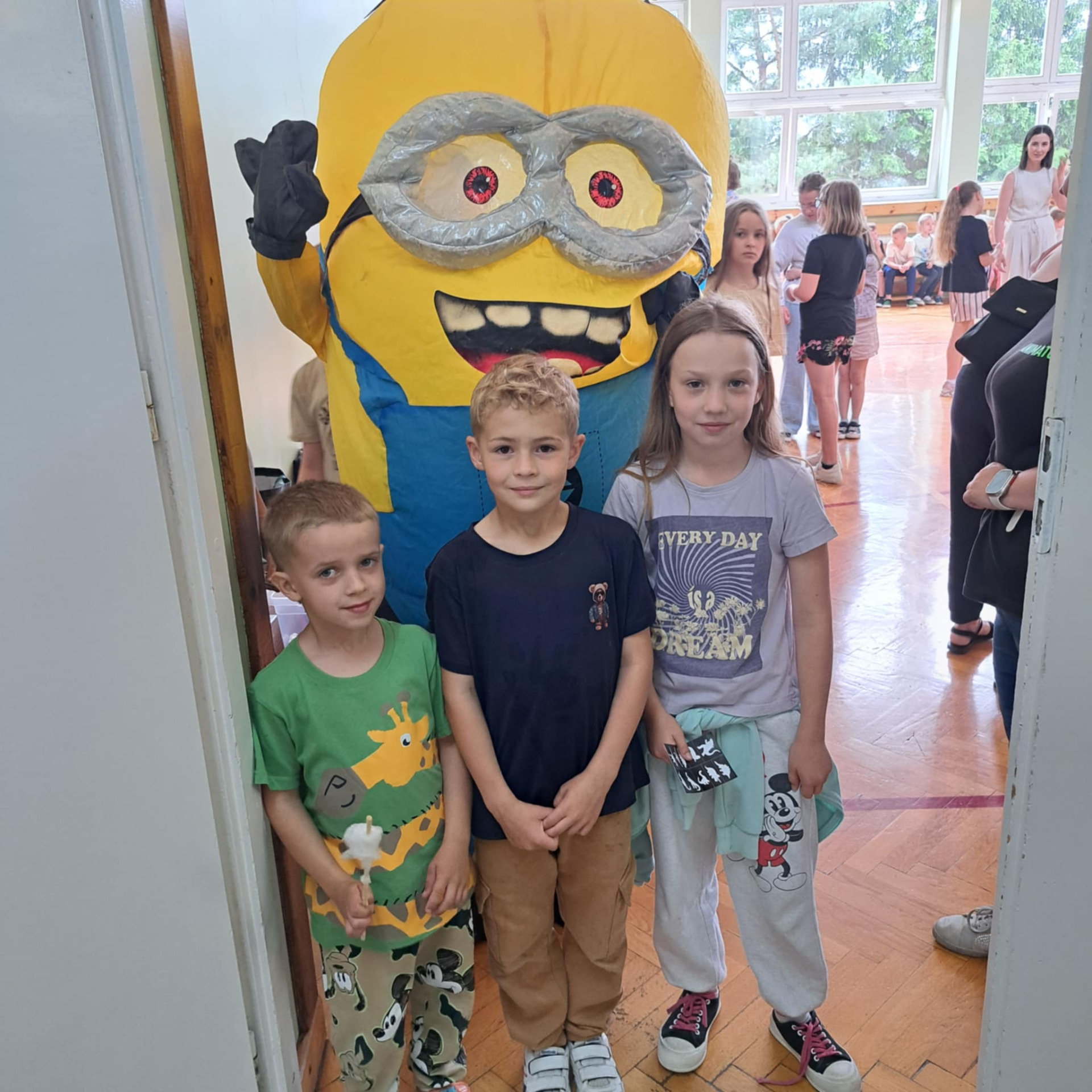 Hdimge06828f0e8e9ab58d264d16b6e86f4