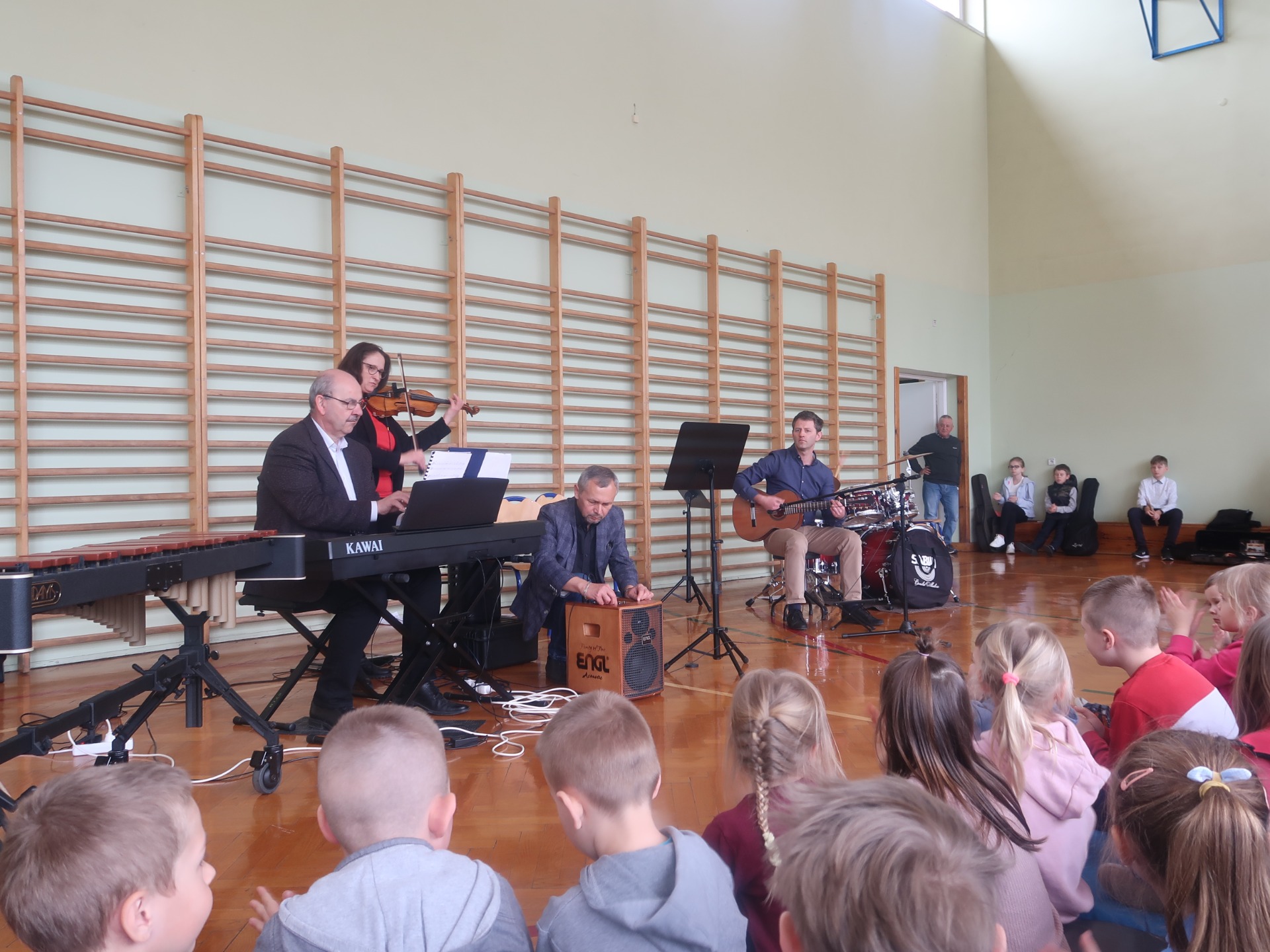 Hdimg43f6132f6837fb494cf5168f5ffaa9