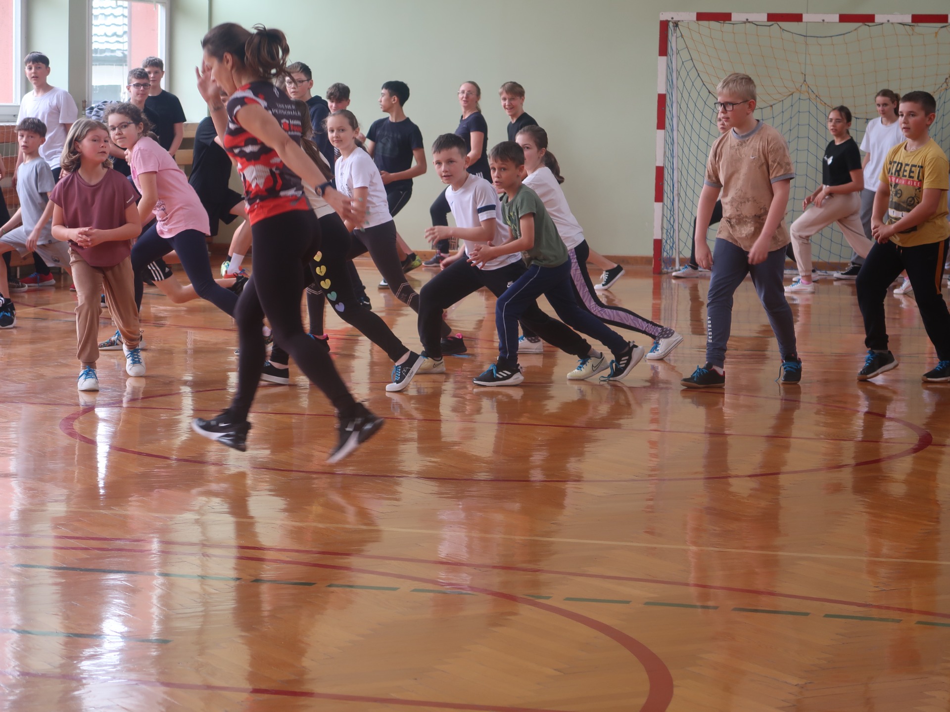 Hdimg954c17dbabec46f06a677f8b16f1f6