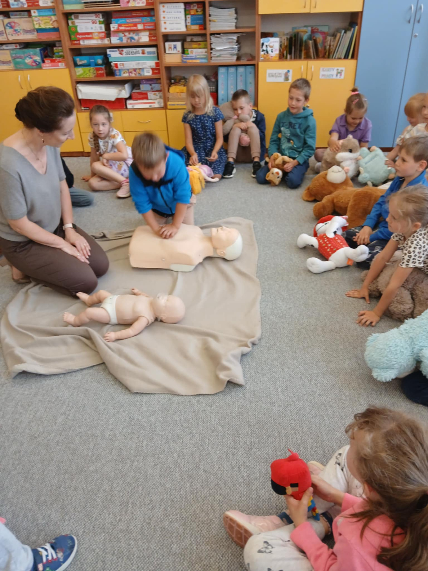 Hdimge006f114e71ef3f4ec615d5265f20d