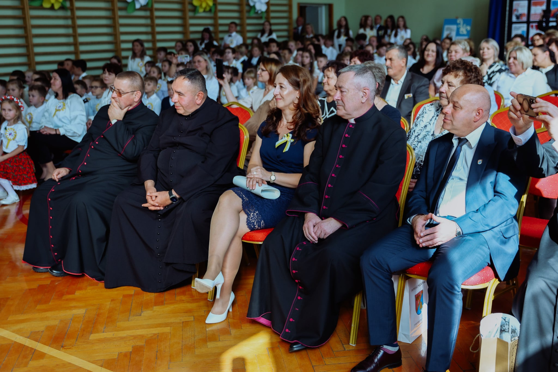 Hdimg2024a4bee1b636a40416d3080446b8