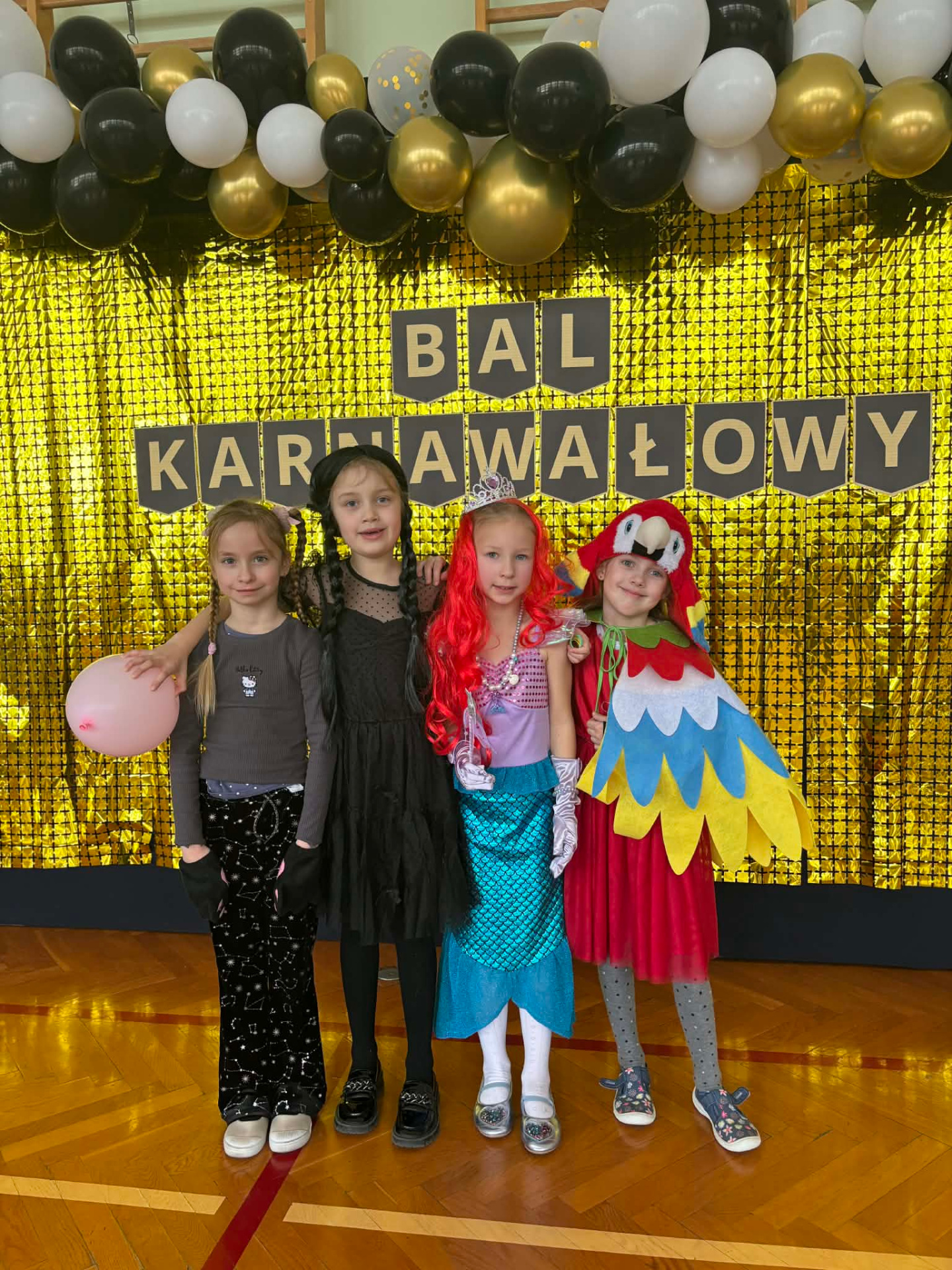 Hdimgfc77f74d384f56c090c389c5d30a12