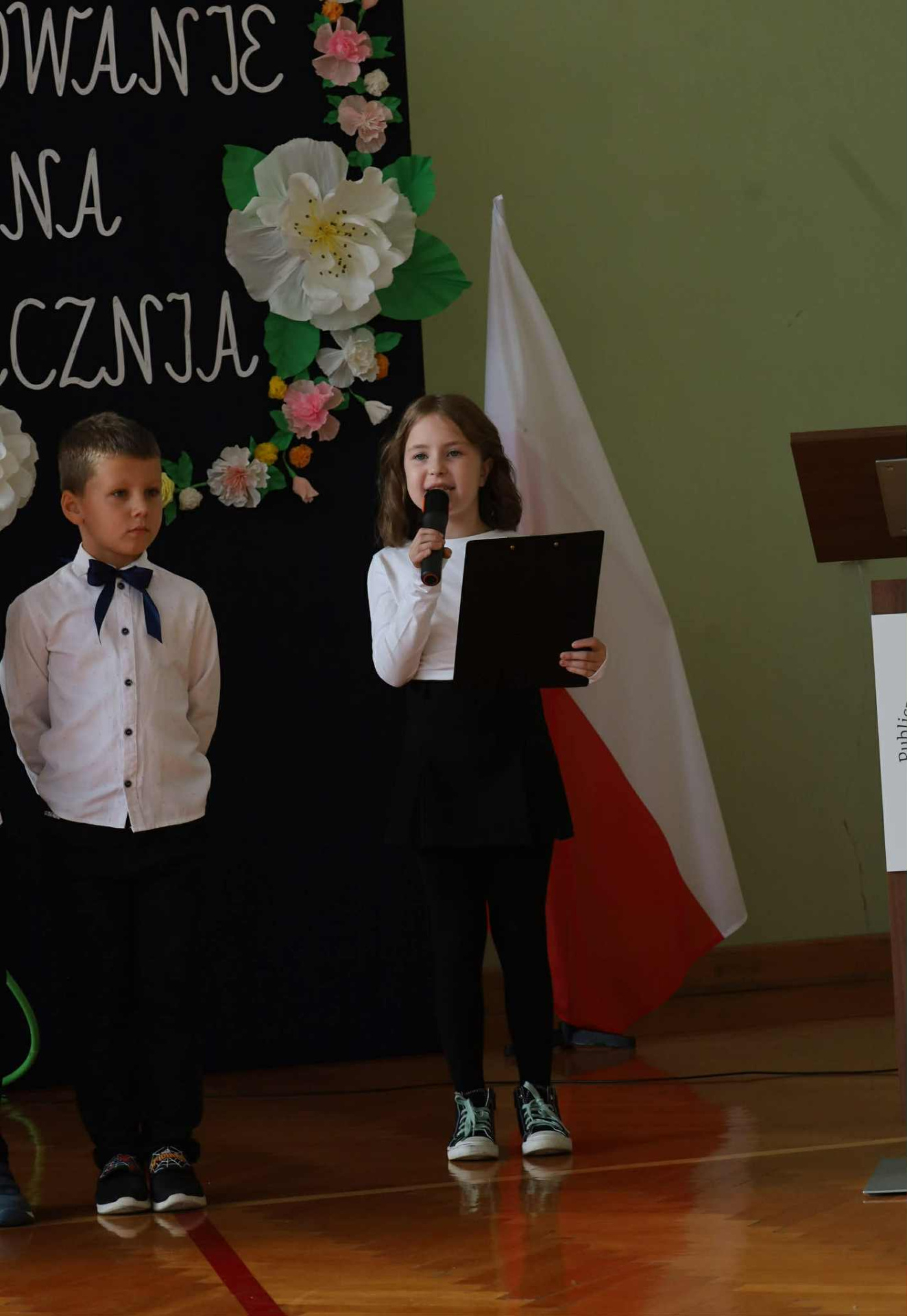 Hdimga2af025c12ff2627024eb682f927dd