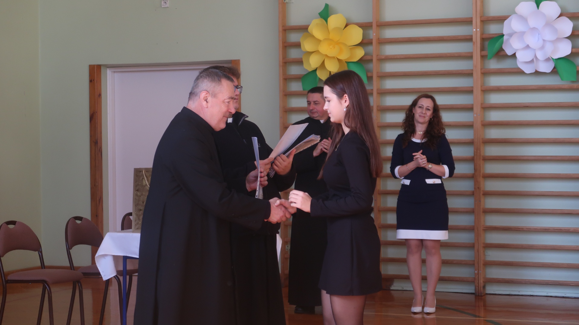 Hdimg802e7dad807c368f6e9b112d556bed