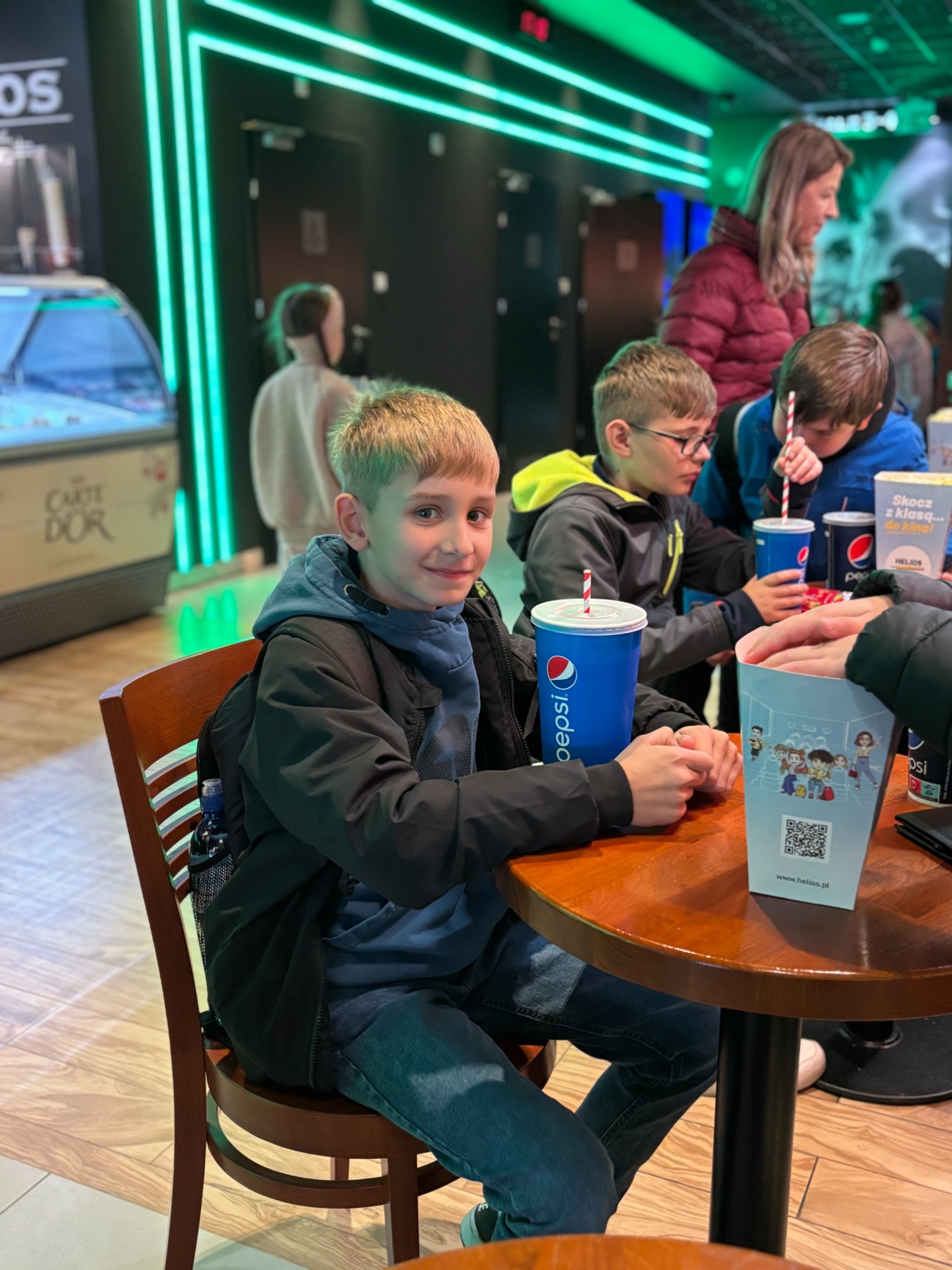 Hdimgd8c934b612f53f85aae61231f9f7be