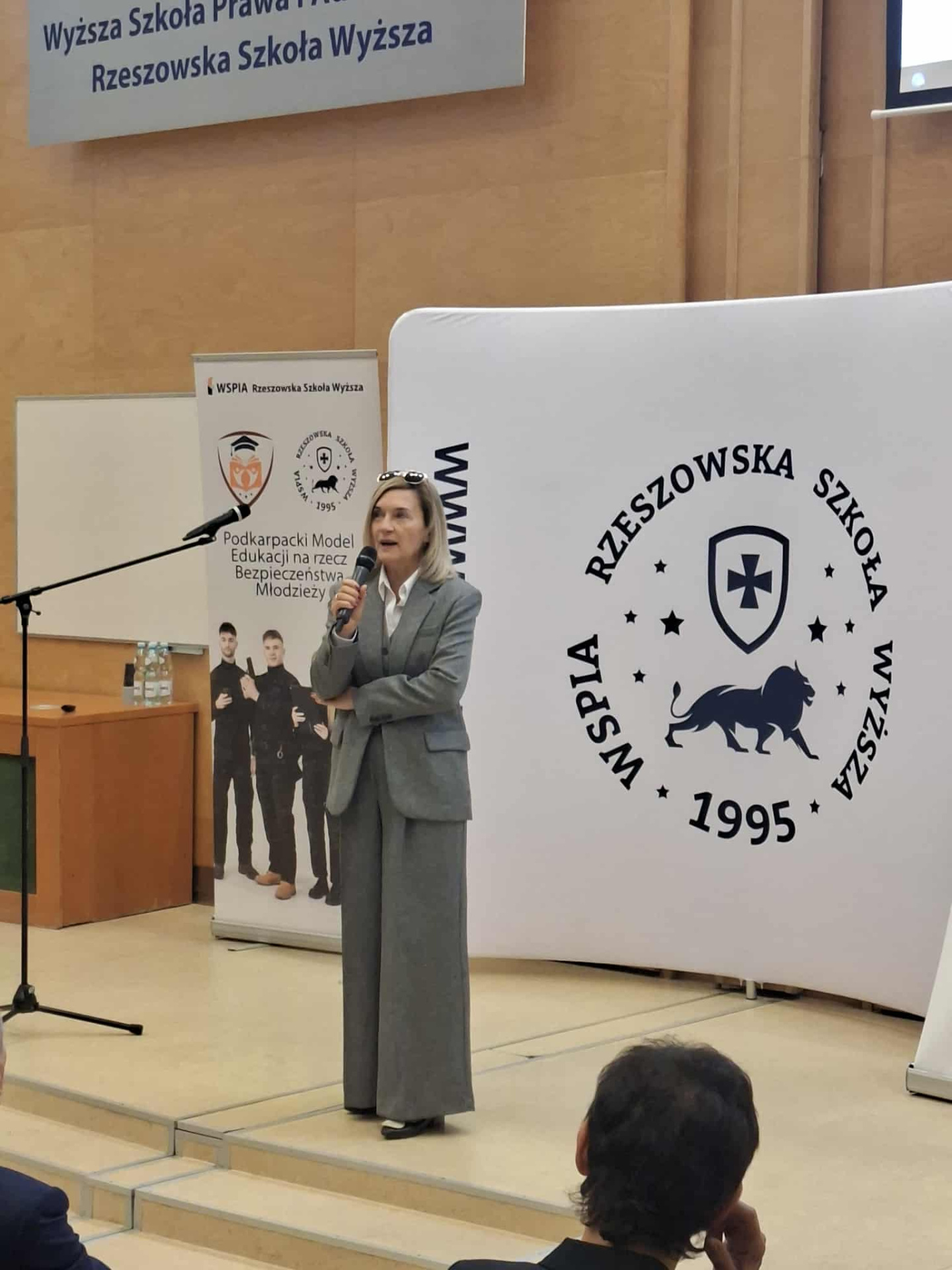 Hdimgfe6600d803942d0187252d091f2d43 1