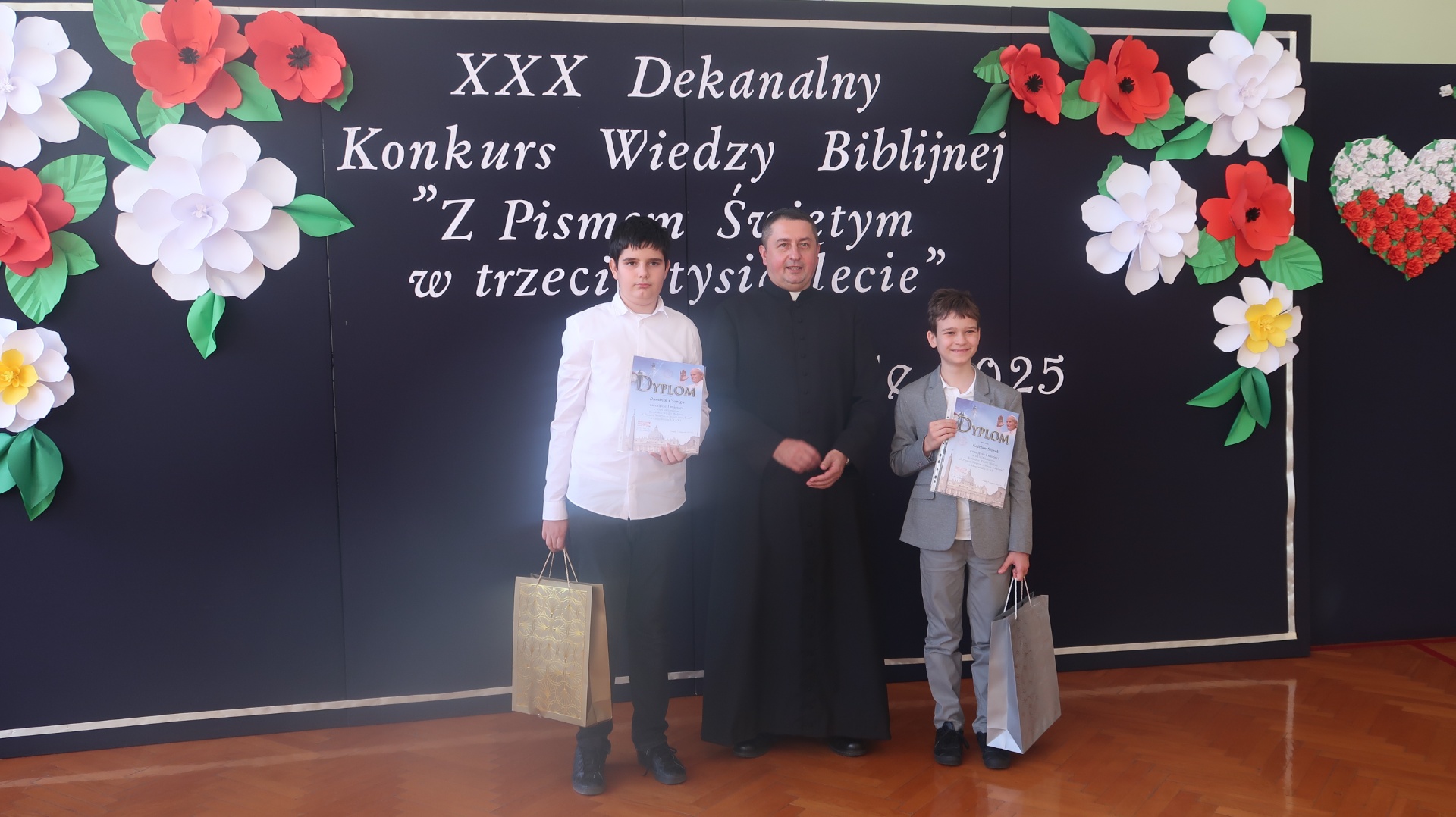 Hdimg4b349729b04b55c2a6124ba072c96d