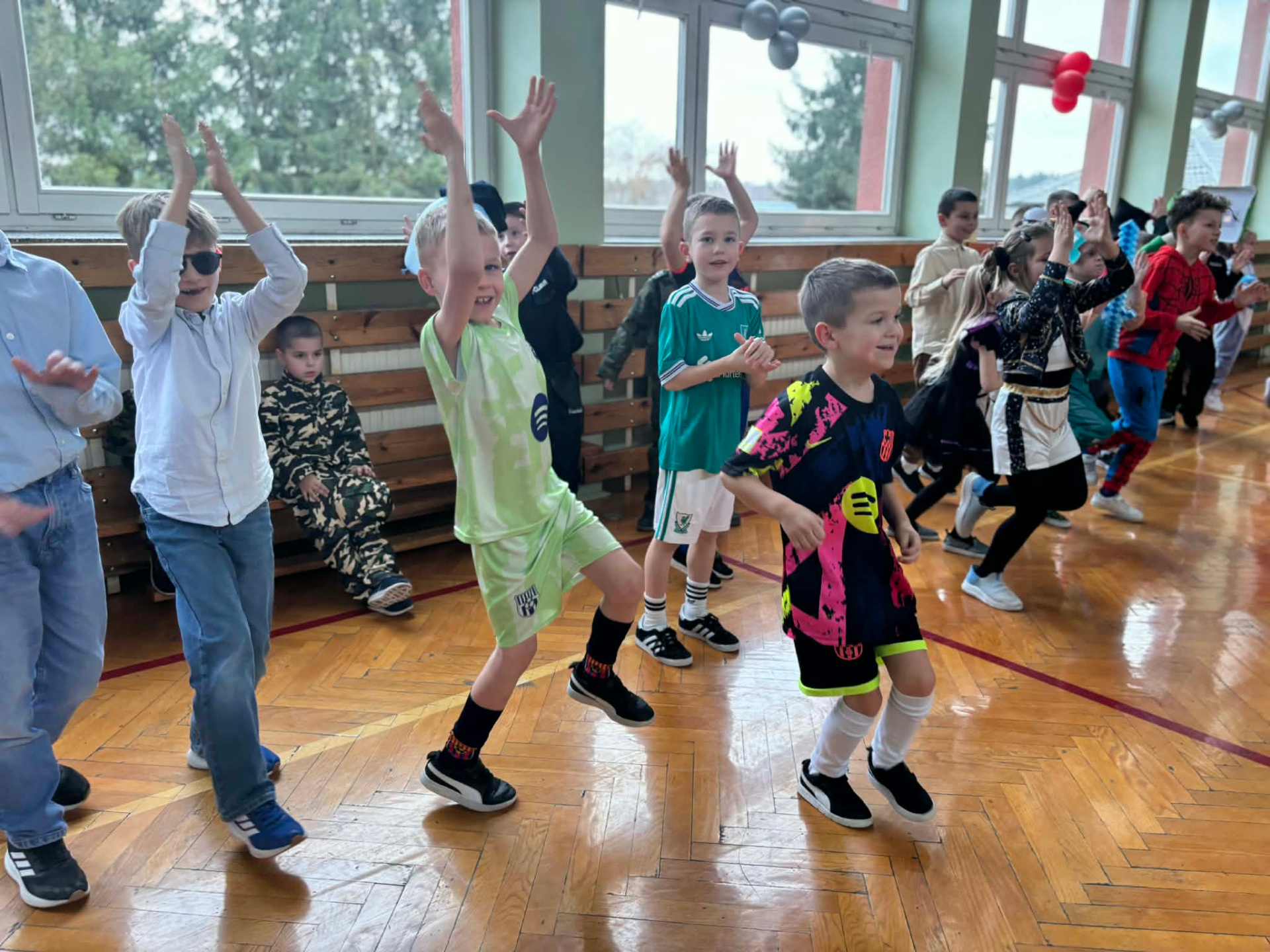 Hdimgef0ec12c99dd7395982116415844f2